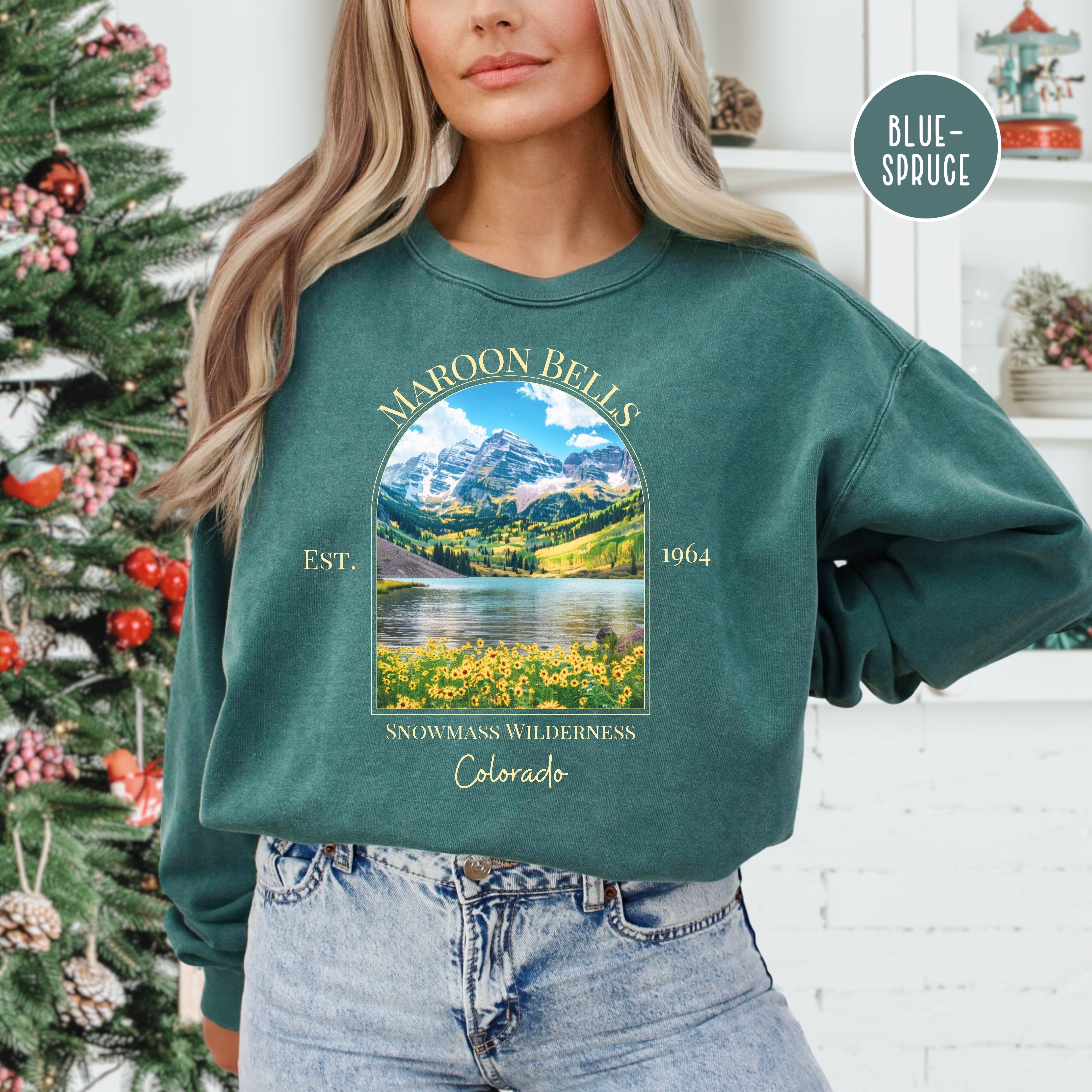 Maroon Bells-Snowmass Wilderness Colorado Comfort Colors® Sweatshirt