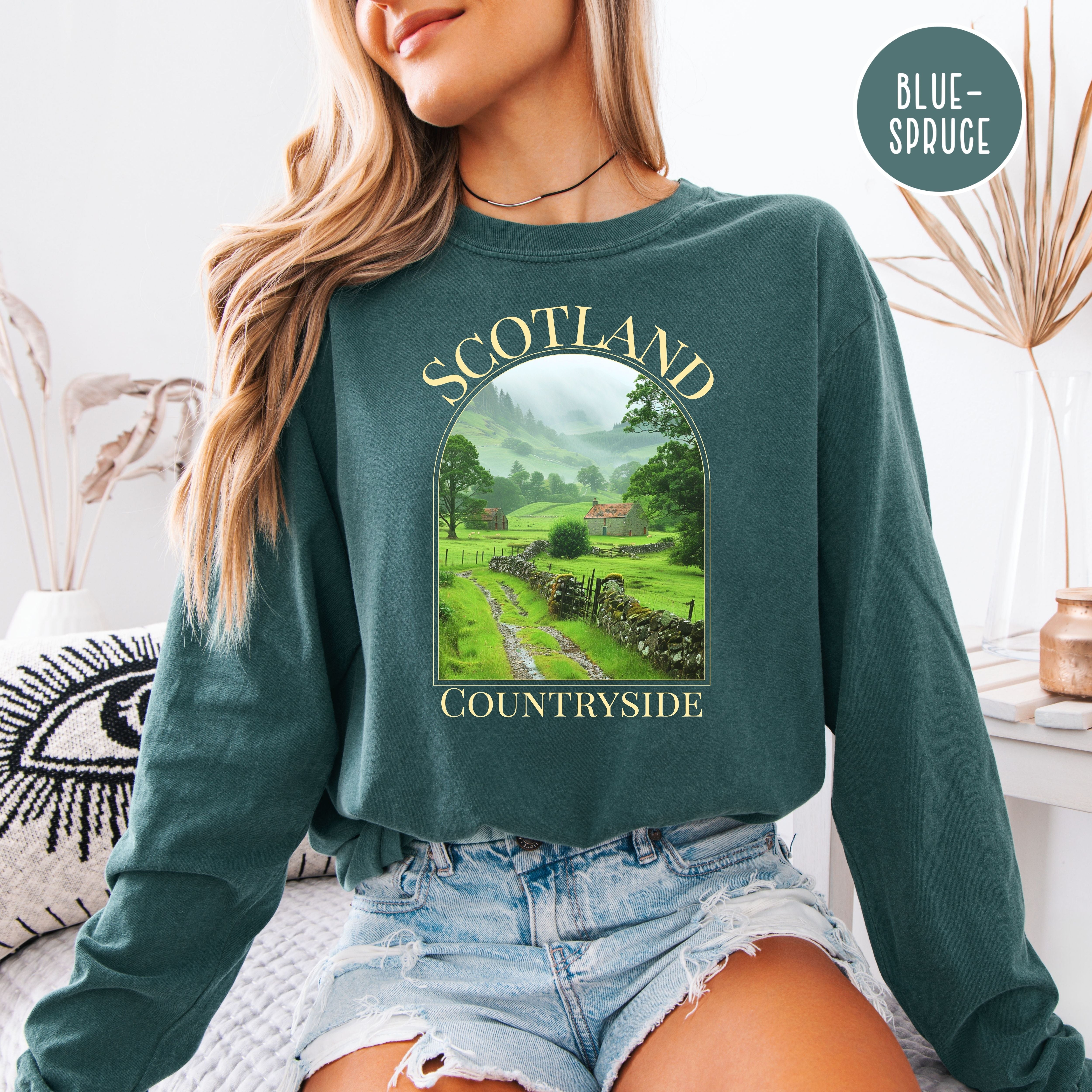 Scotland Green Countryside Long Sleeve Comfort Colors T-Shirt, Scotland Vacation Gift Shirt