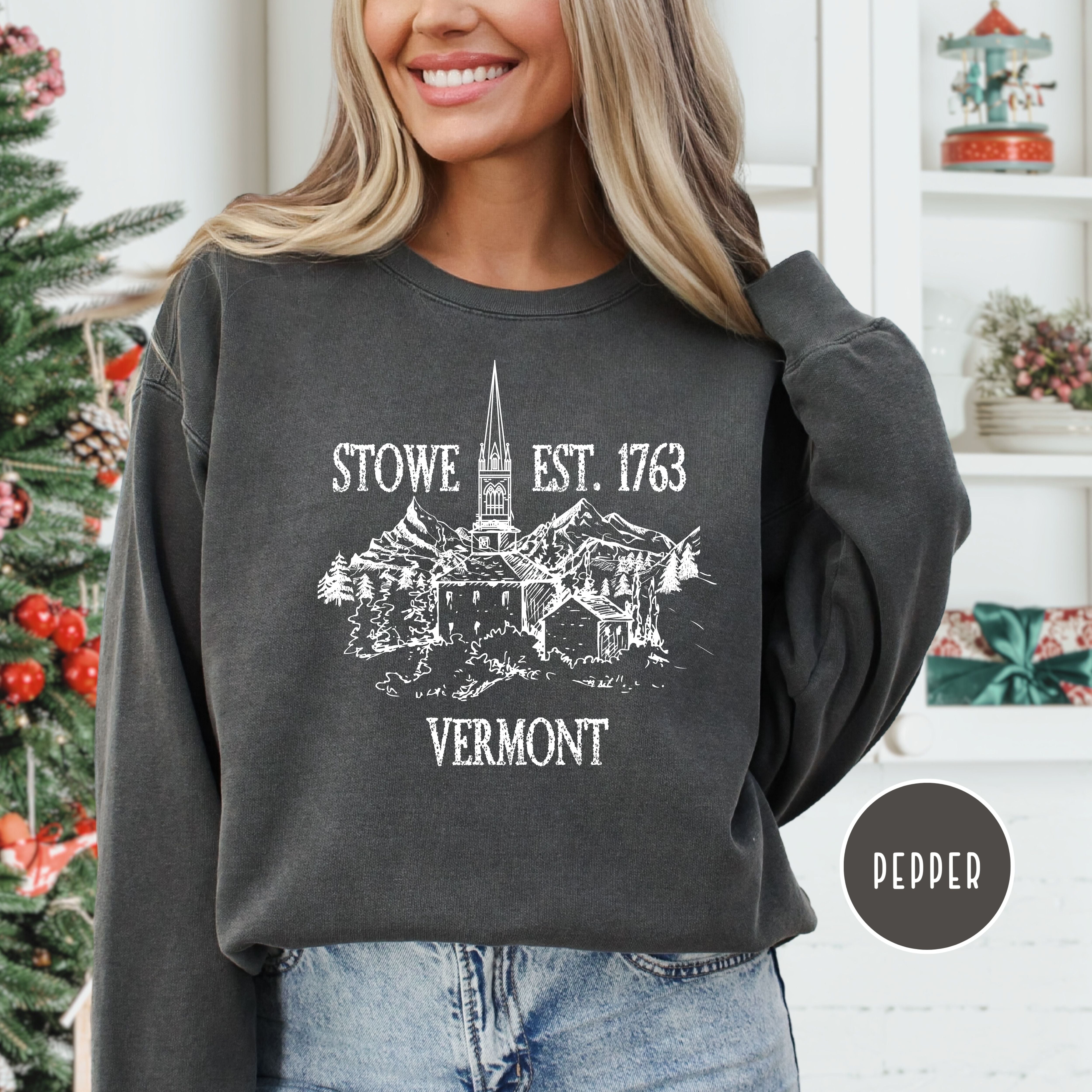 Stowe Vermont Grunge Style Comfort Colors® Sweatshirt