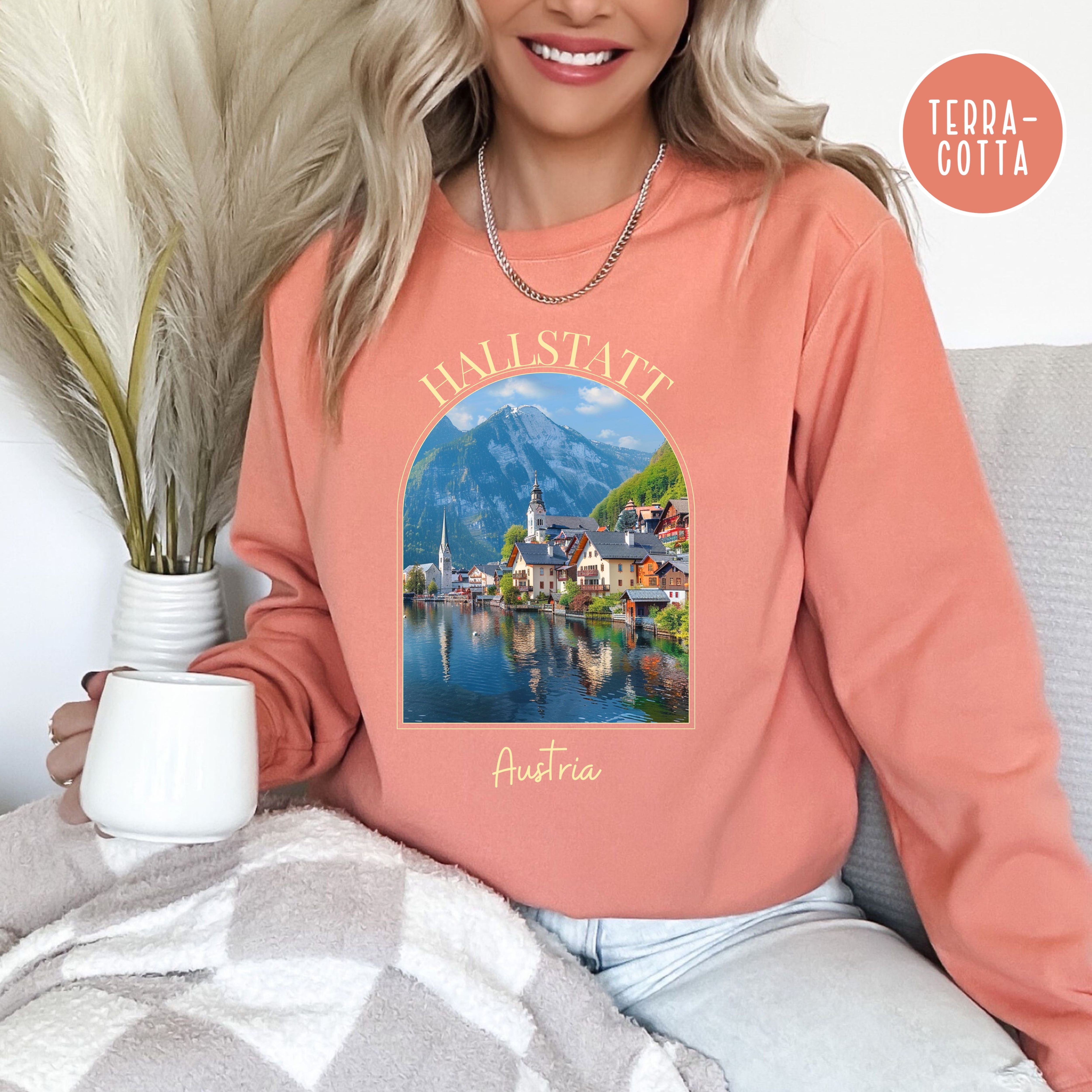 Hallstatt Austria Comfort Colors® Sweatshirt