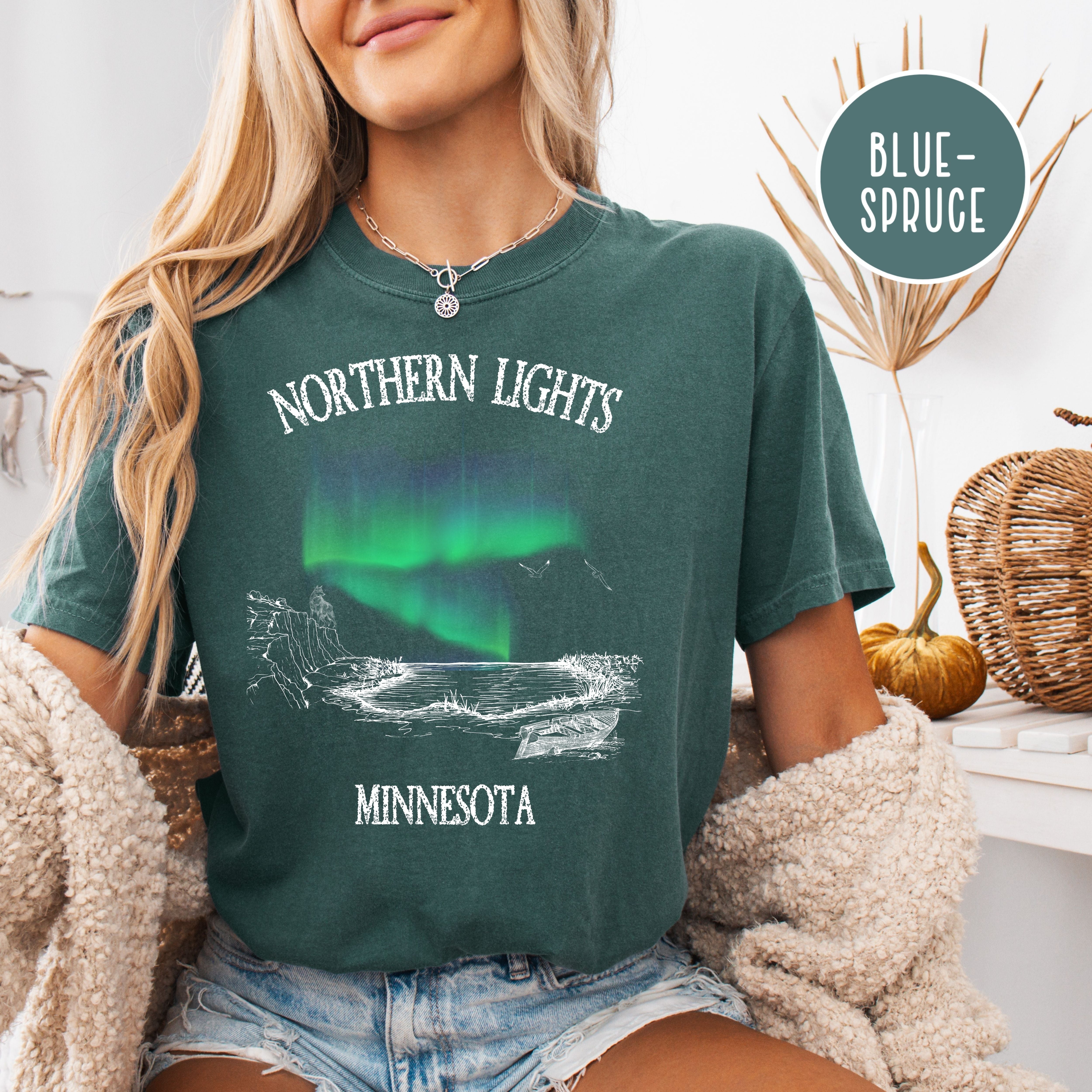 Northern Lights Over Minnesota Comfort Colors® Tee