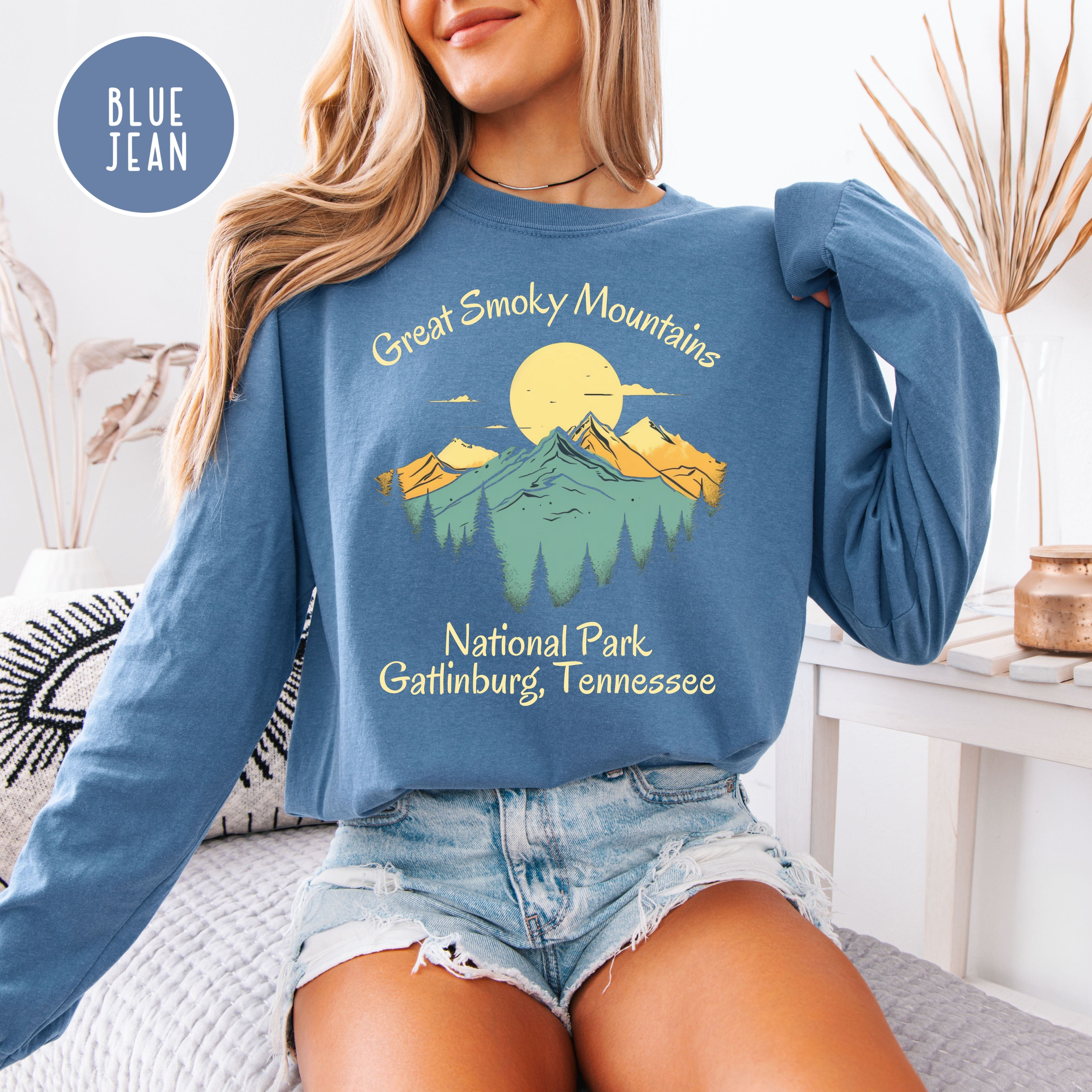 Great Smoky Mountains National Park Comfort Colors Long Sleeve Unisex Tee