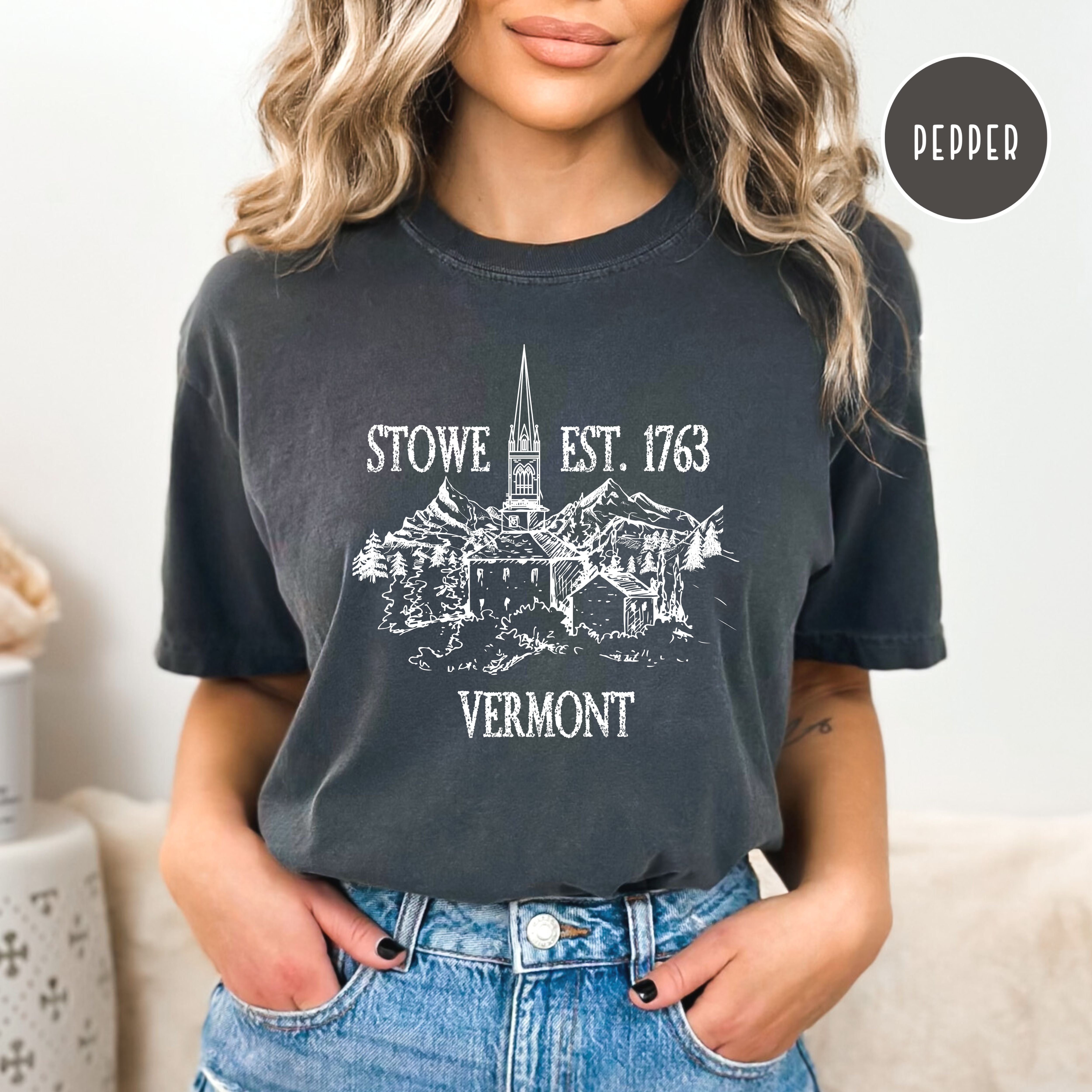 Stowe Vermont Grunge Style Comfort Colors® Tee