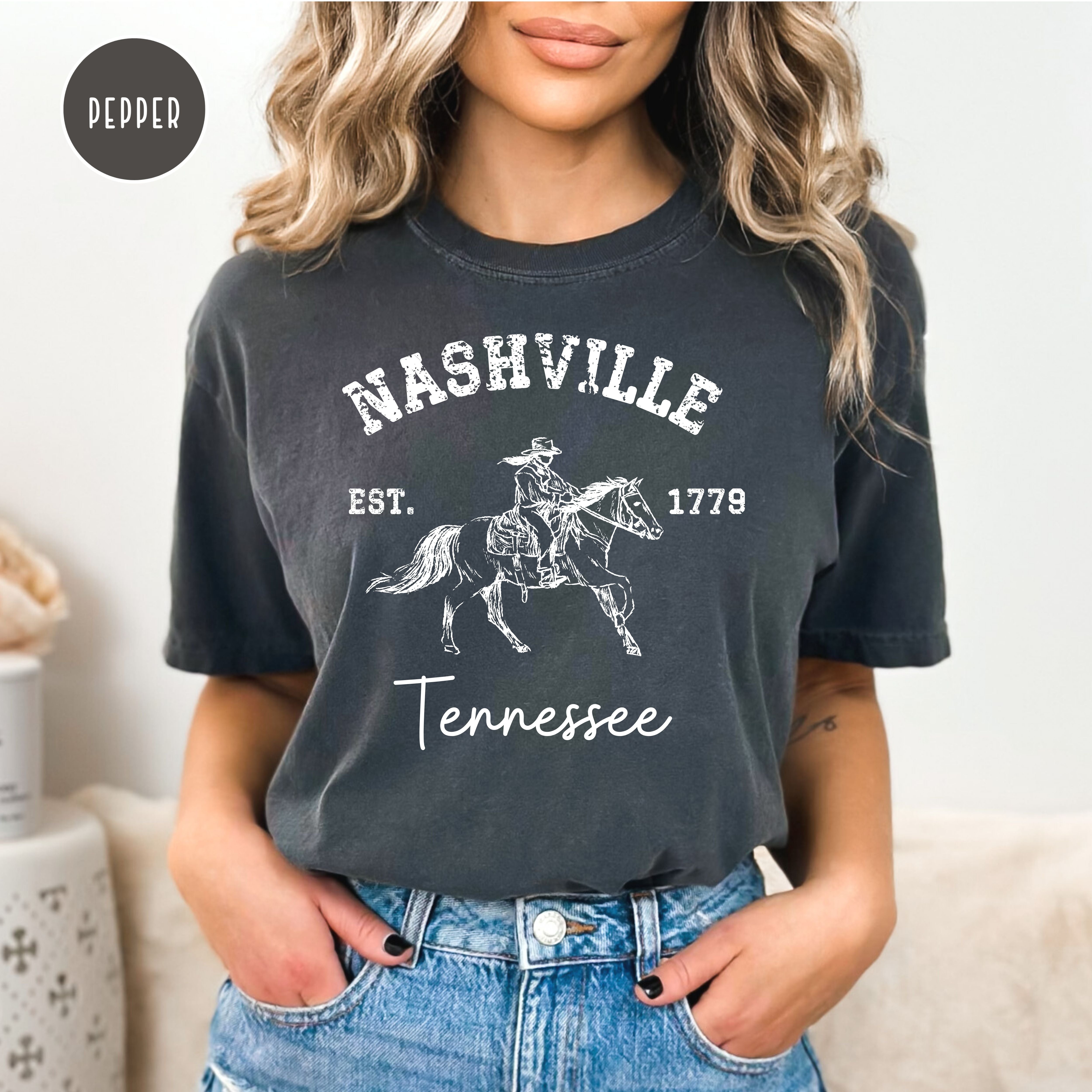 Nashville Tennessee Grunge Style Comfort Colors® Tee