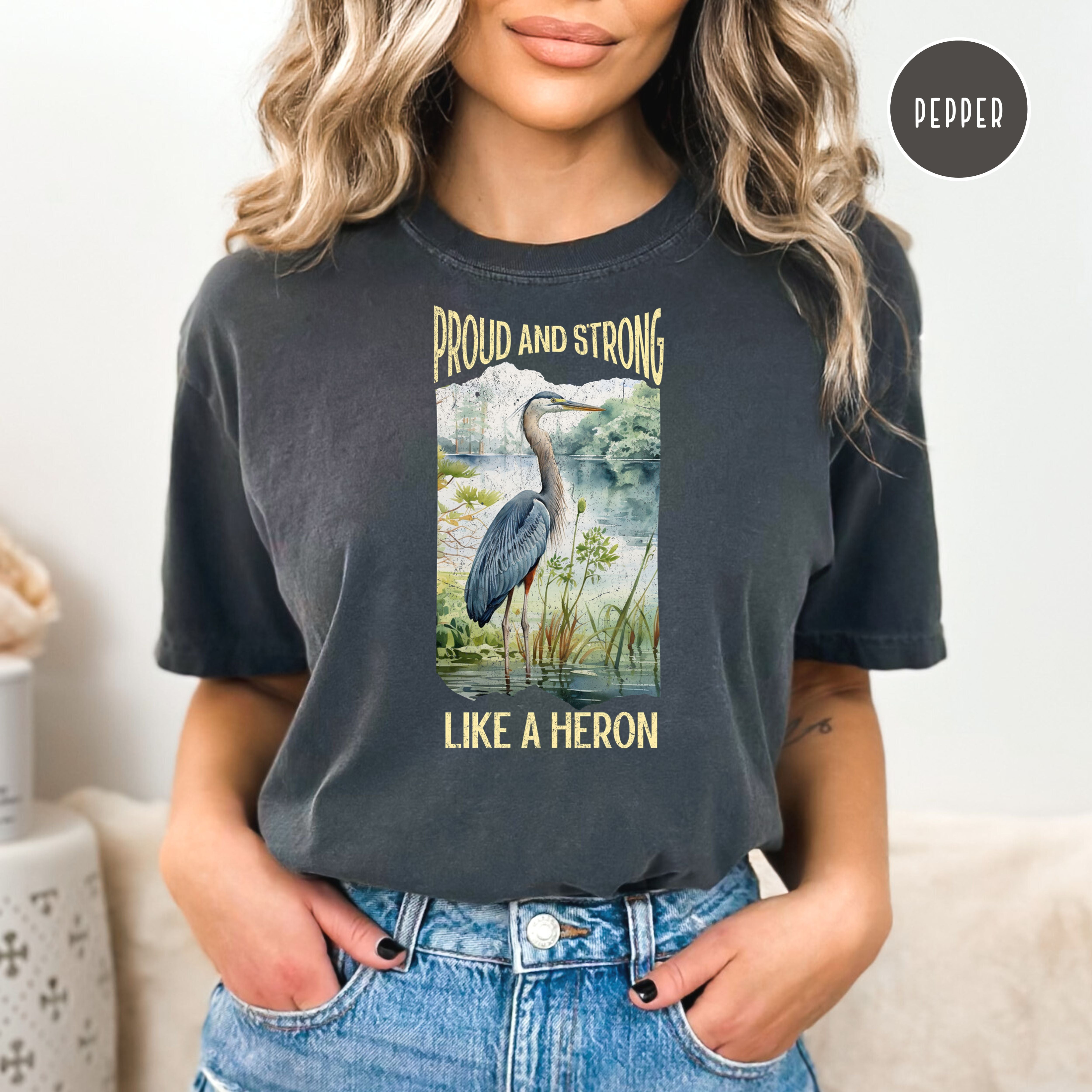 Heron Bird Grunge Style Comfort Colors® Tee