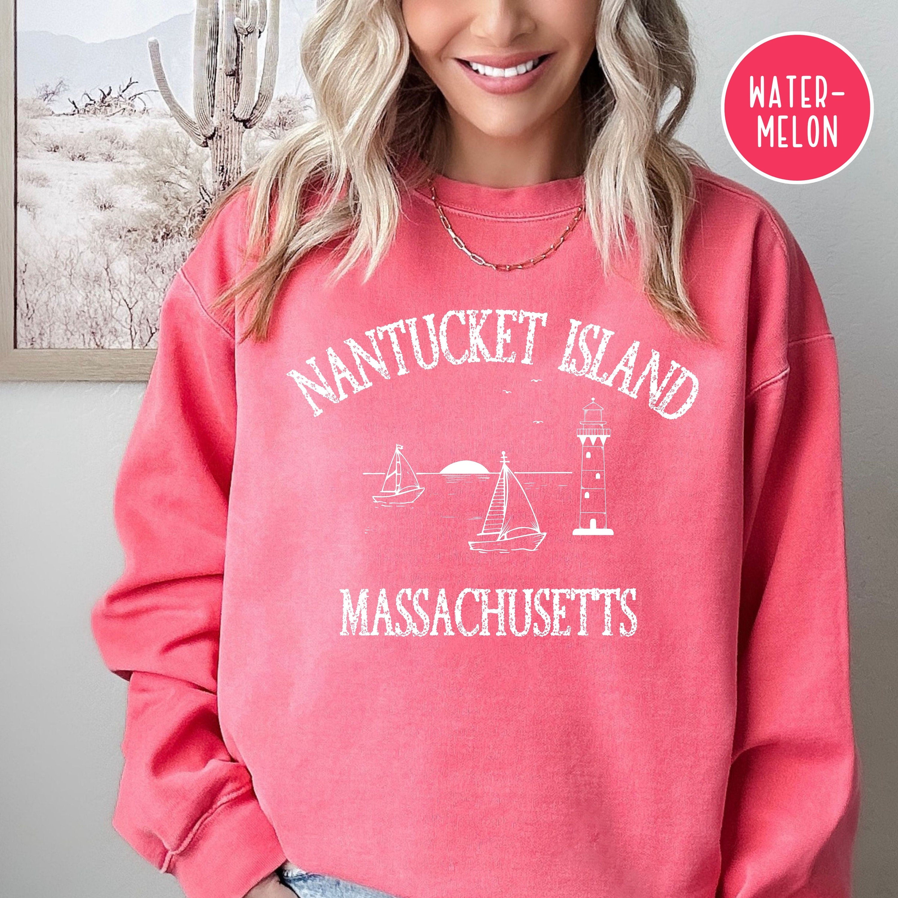 Nantucket Island Grunge Style Comfort Colors® Sweatshirt