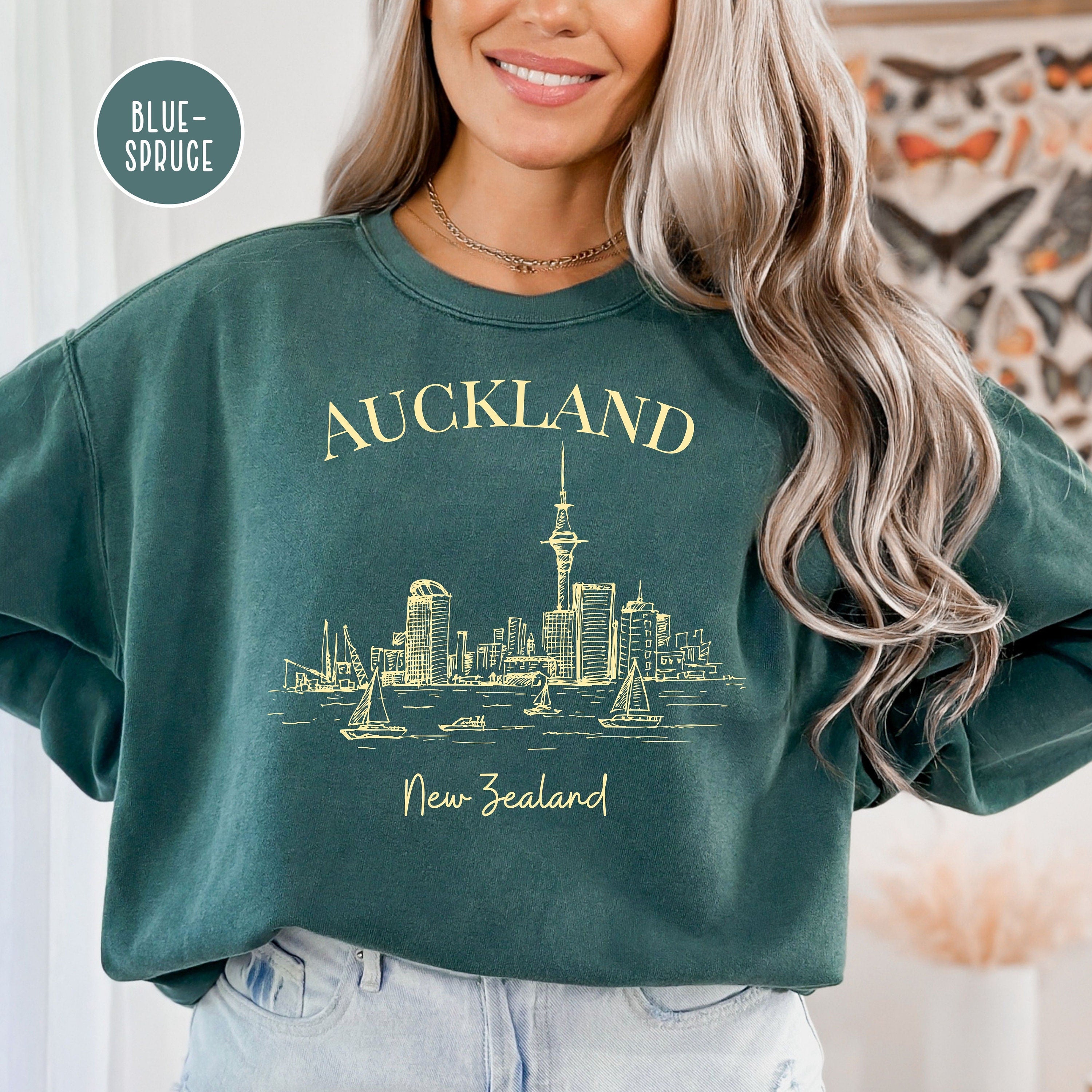 Auckland New Zealand Comfort Colors® Sweatshirt