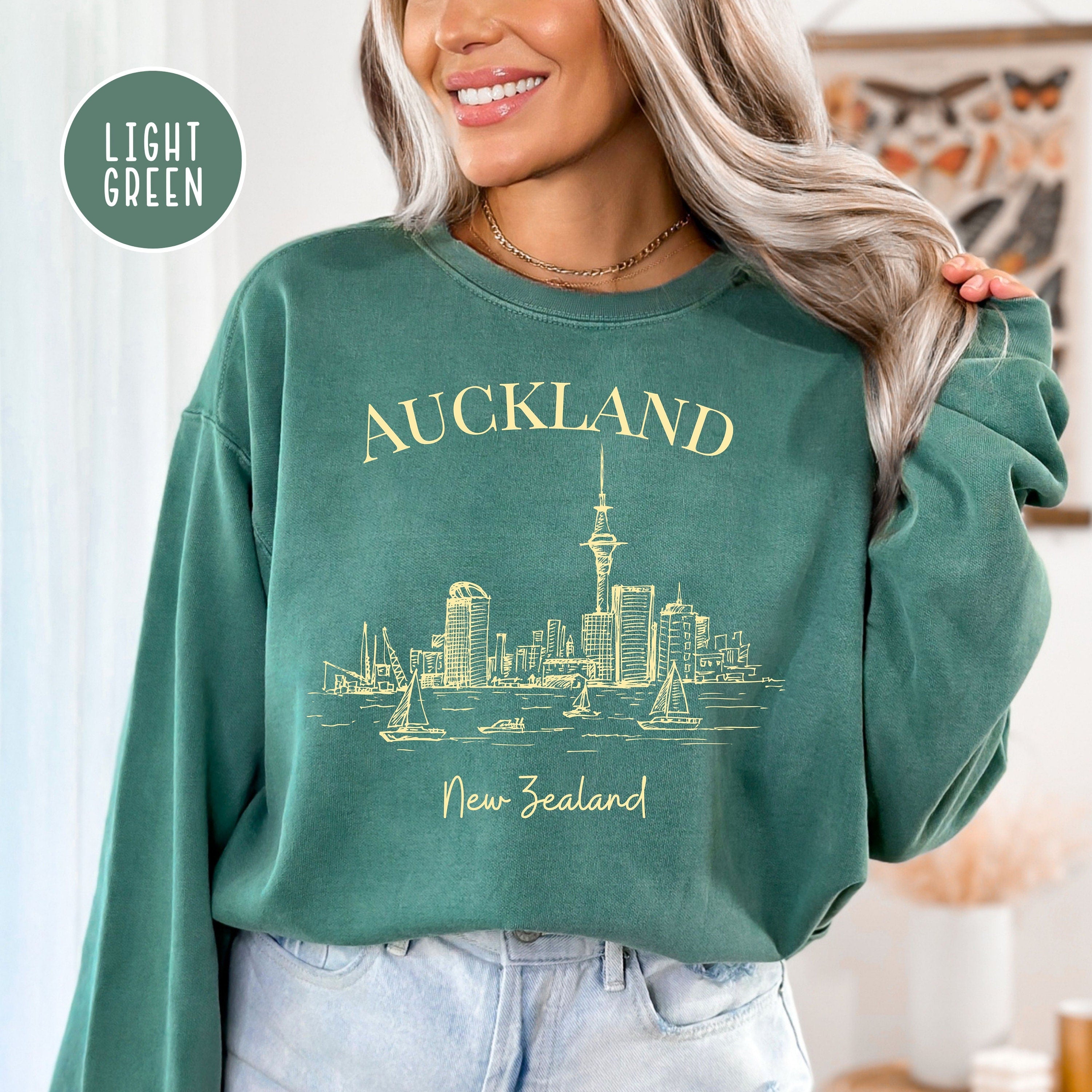 Auckland New Zealand Comfort Colors® Sweatshirt