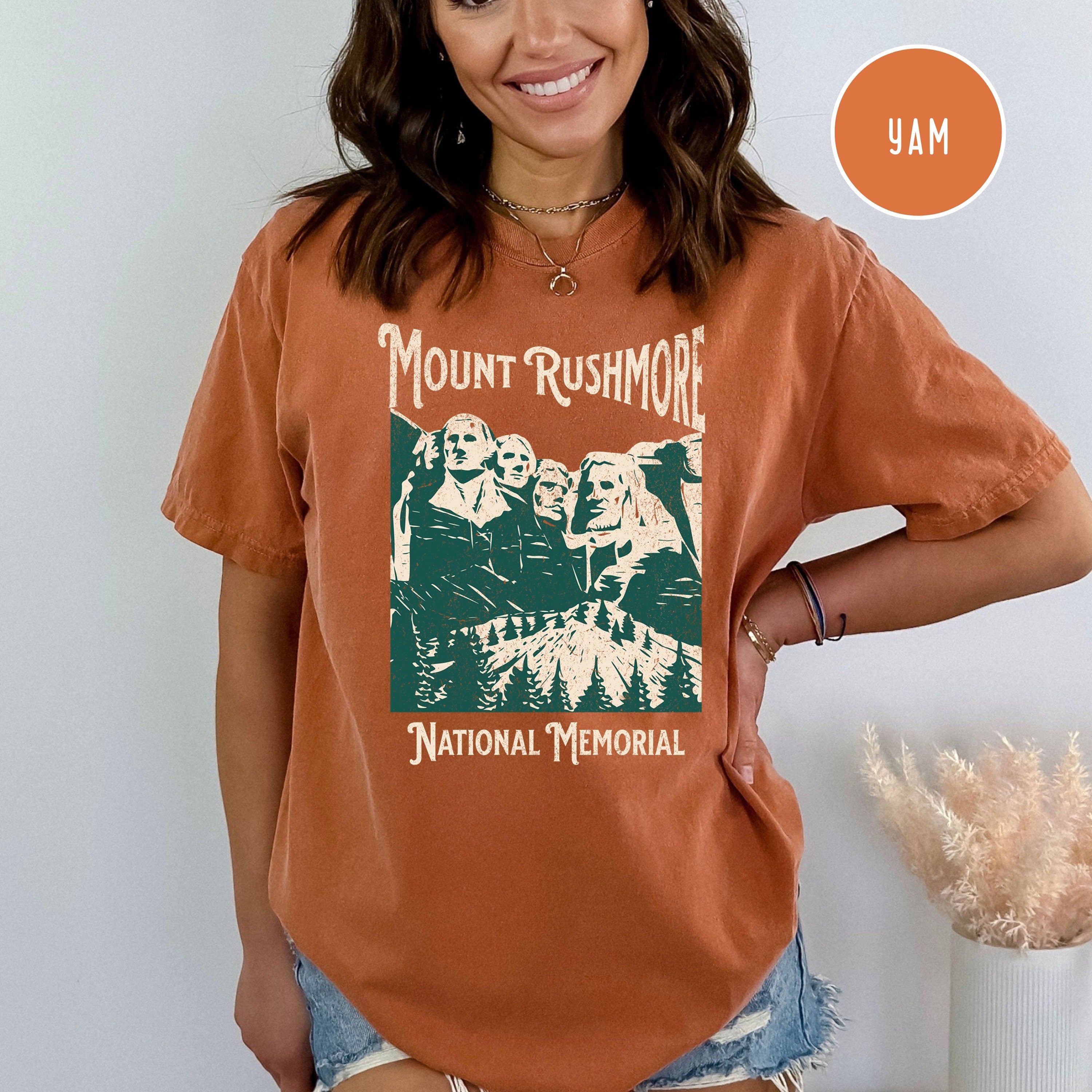 Mount Rushmore Grunge Style Comfort Colors® Tee