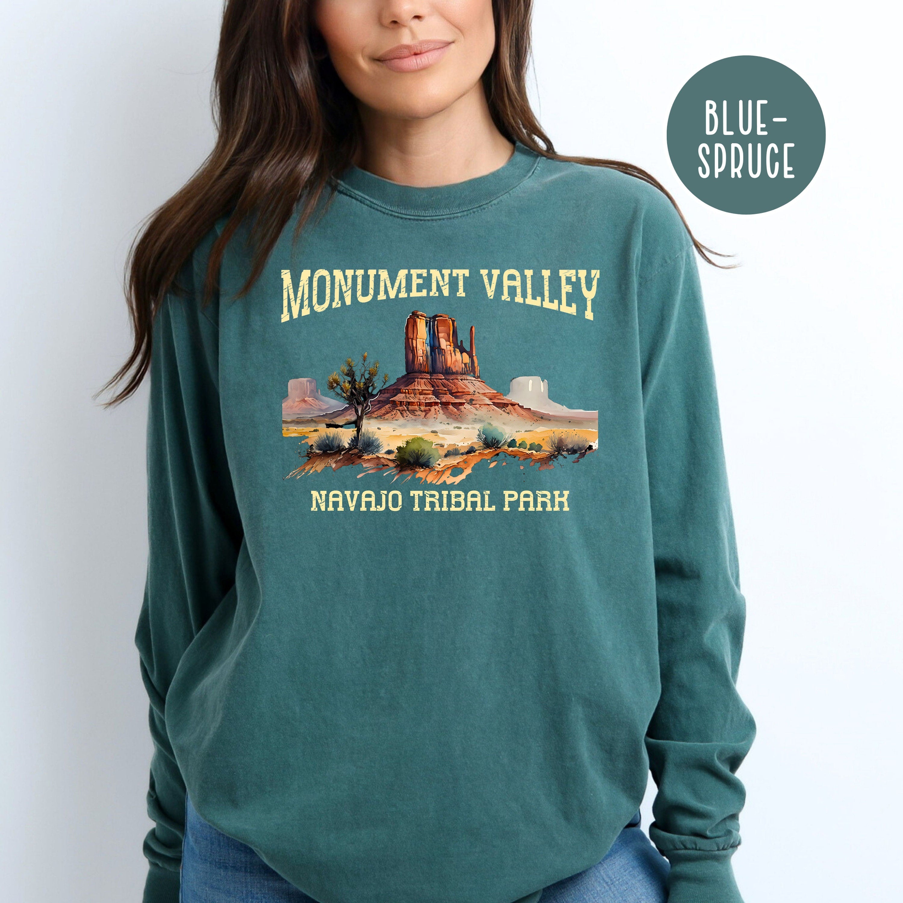 Monument Valley National Park Arizonia Comfort Colors® Long Sleeve Tee