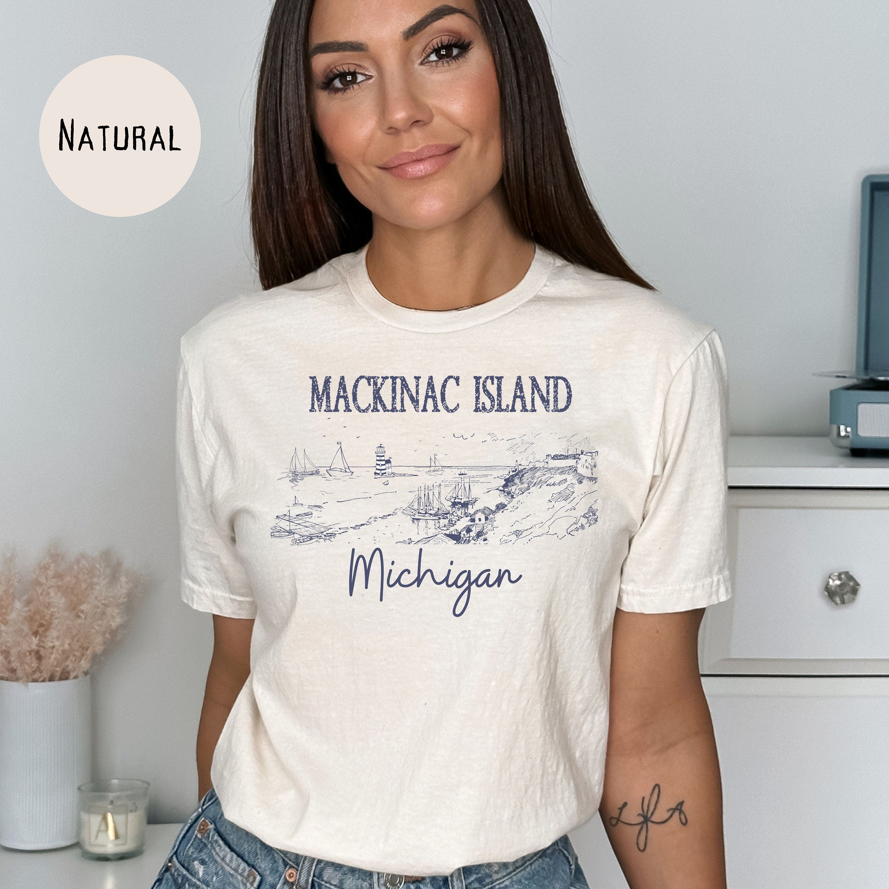 Mackinac Island Michigan Grunge Style Tee
