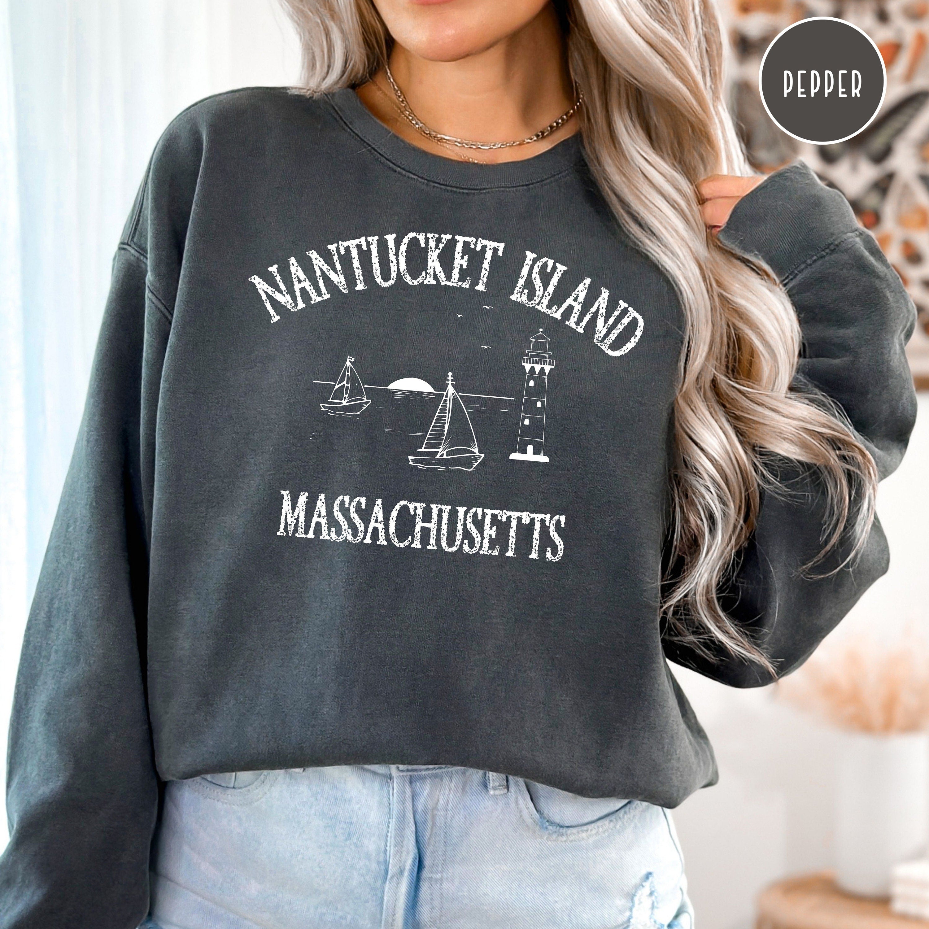 Nantucket Island Grunge Style Comfort Colors® Sweatshirt