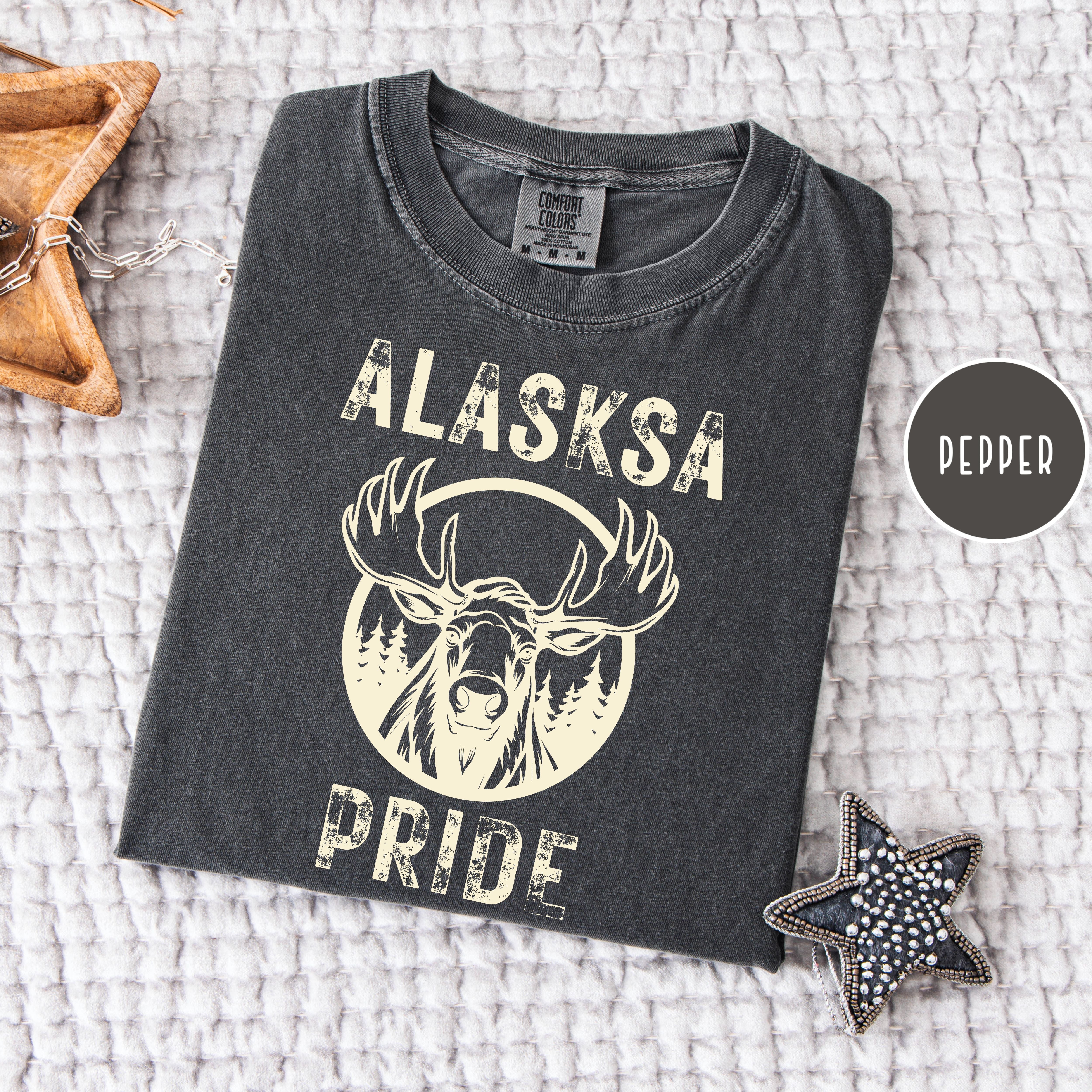 Alaska Pride Grunge Style Comfort Colors Adult Unisex Tee