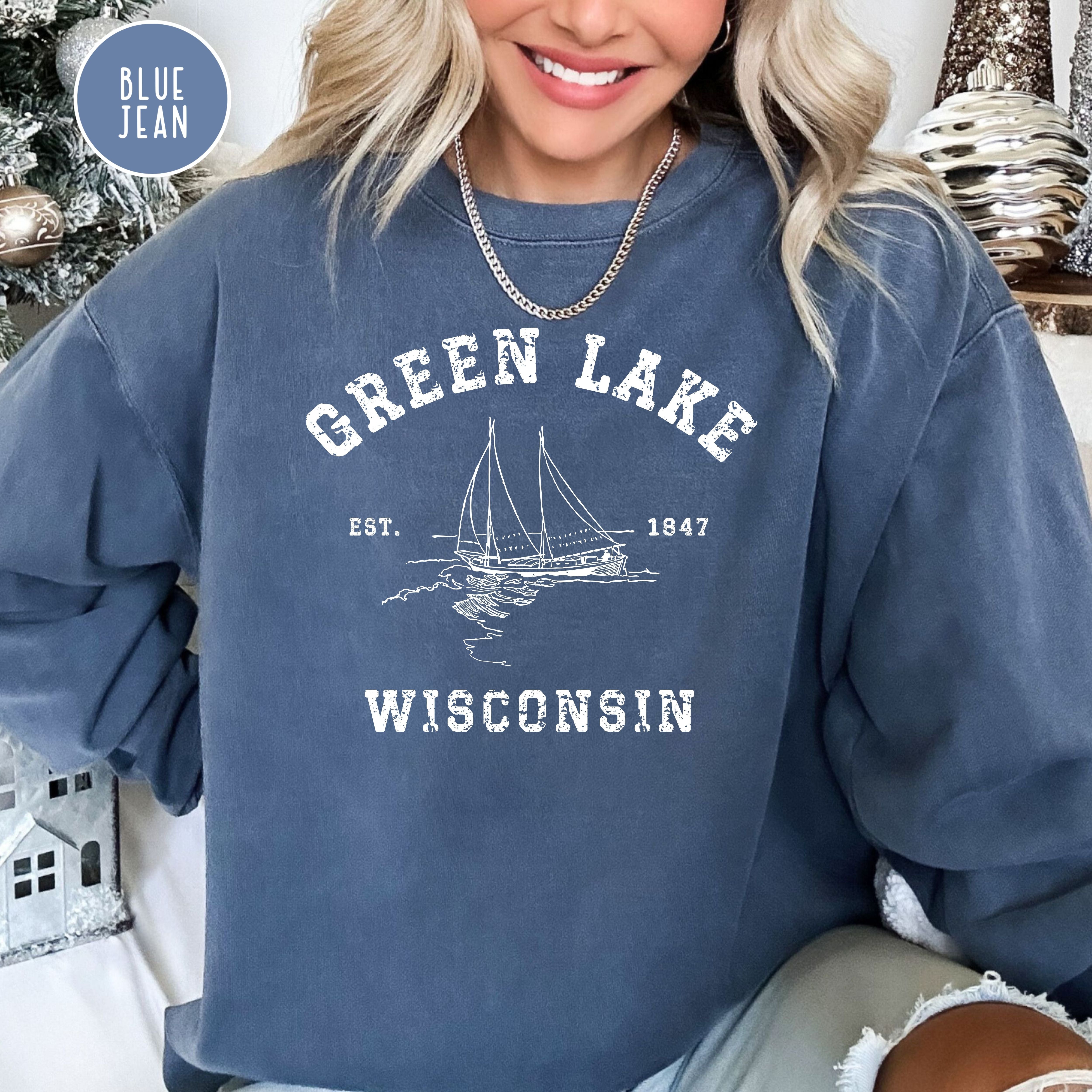 Green Lake Wisconsin Unisex Comfort Colors Camping Sweatshirt, Green Lake Wisconsin Vacation Gift Shirt, Green Lake Sweatshirt, Green Lake