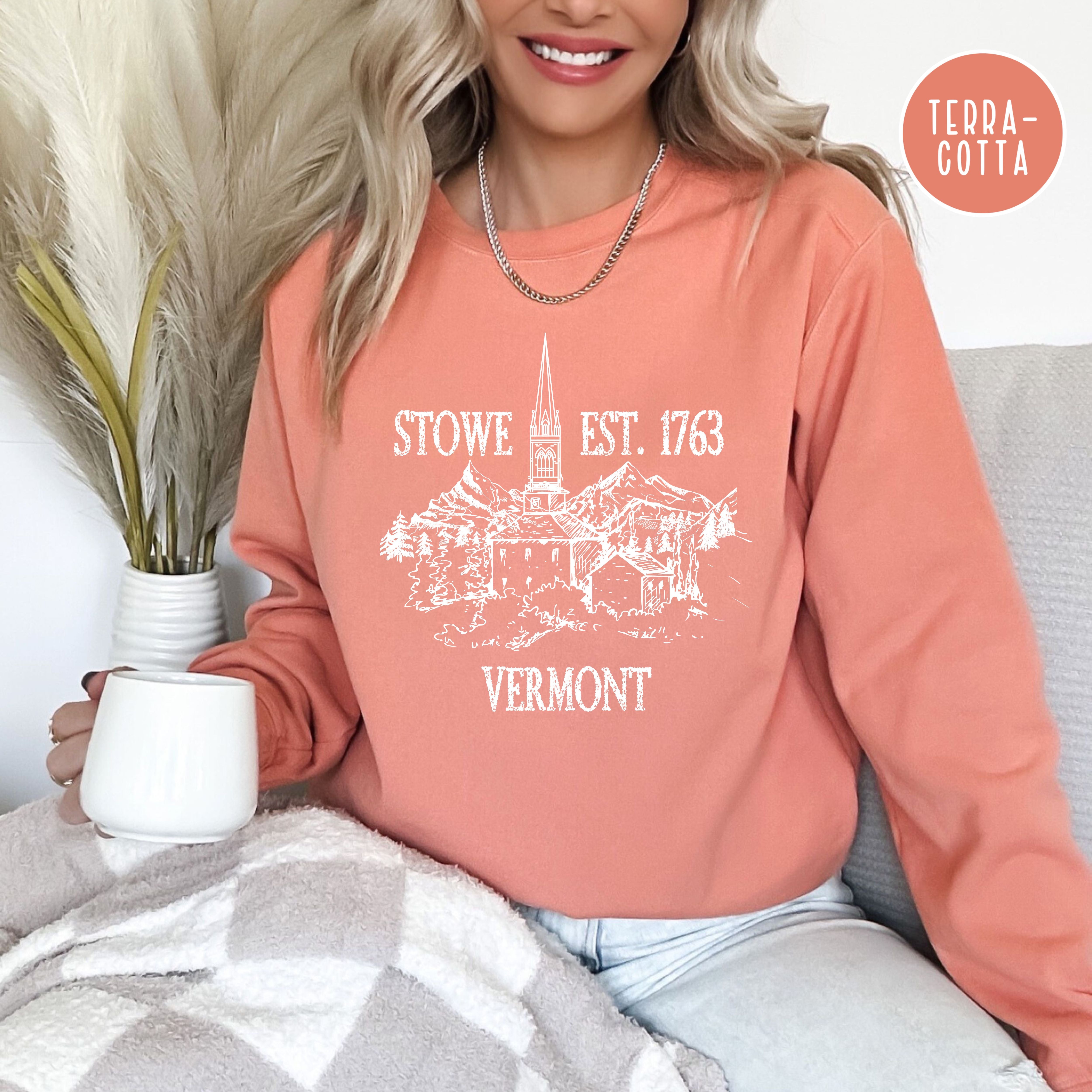 Stowe Vermont Grunge Style Comfort Colors® Sweatshirt