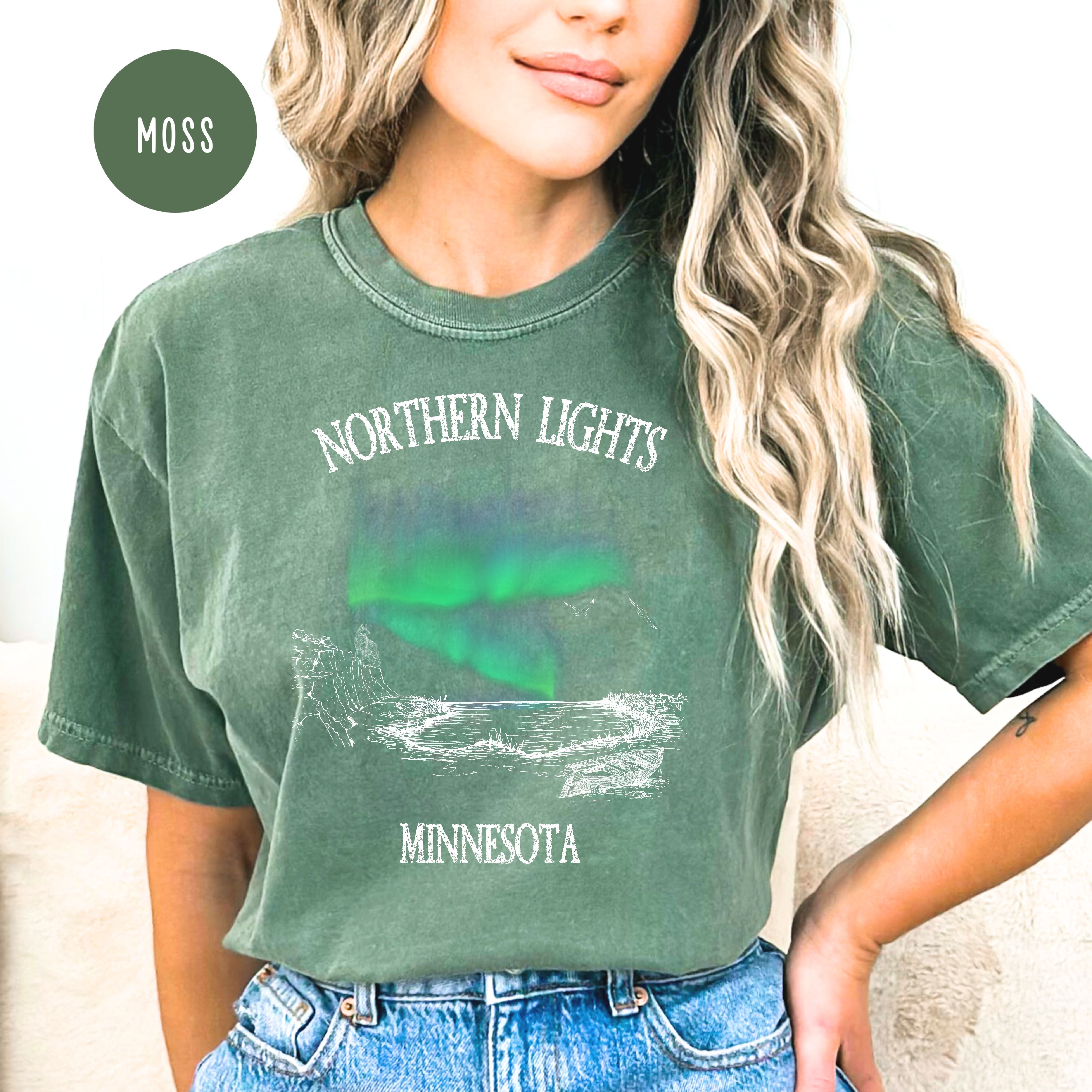 Northern Lights Over Minnesota Comfort Colors® Tee