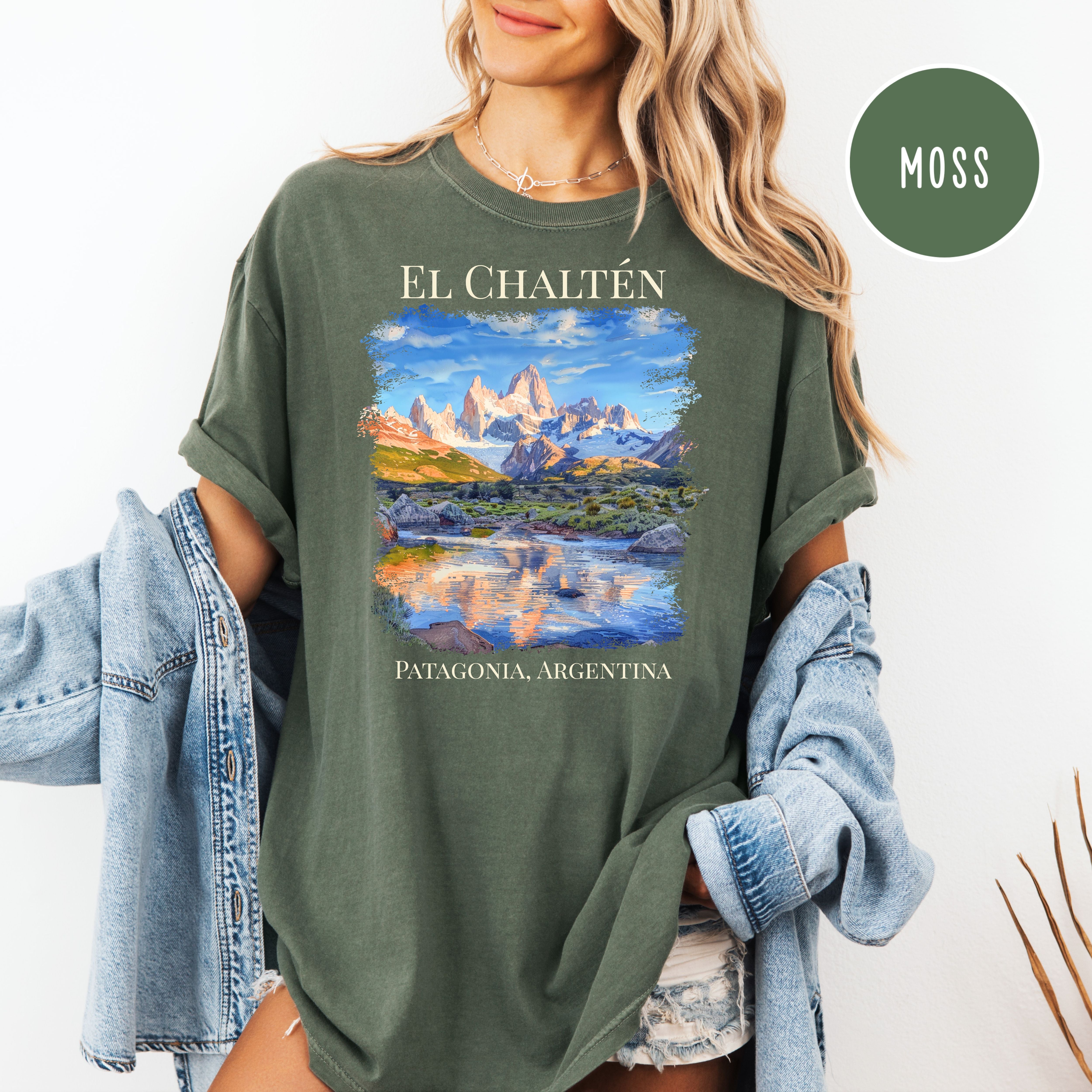 El Chaltén Patagonia Argentina Comfort Colors Santa Cruz Tee