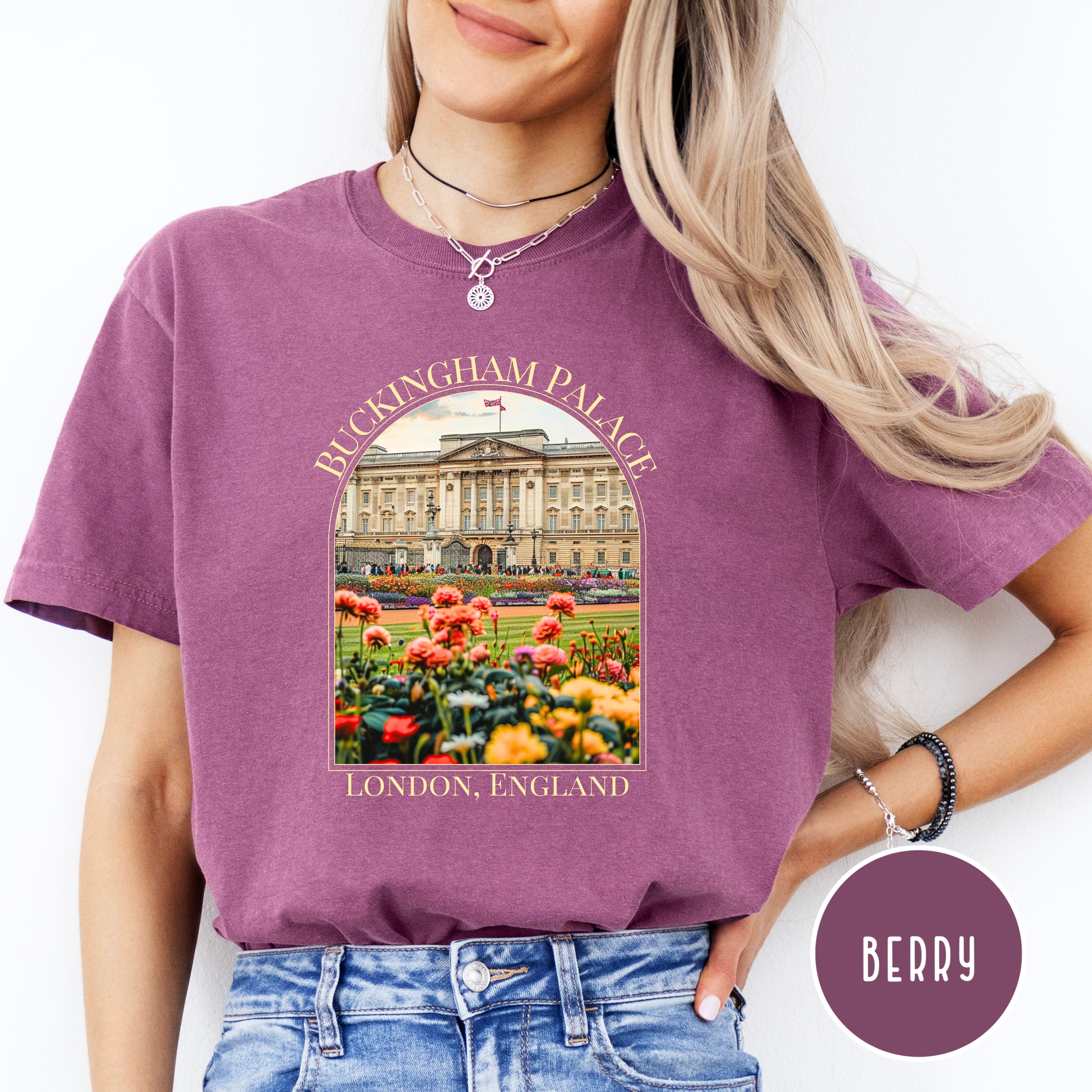 Buckingham Palace London England Comfort Colors® Tee