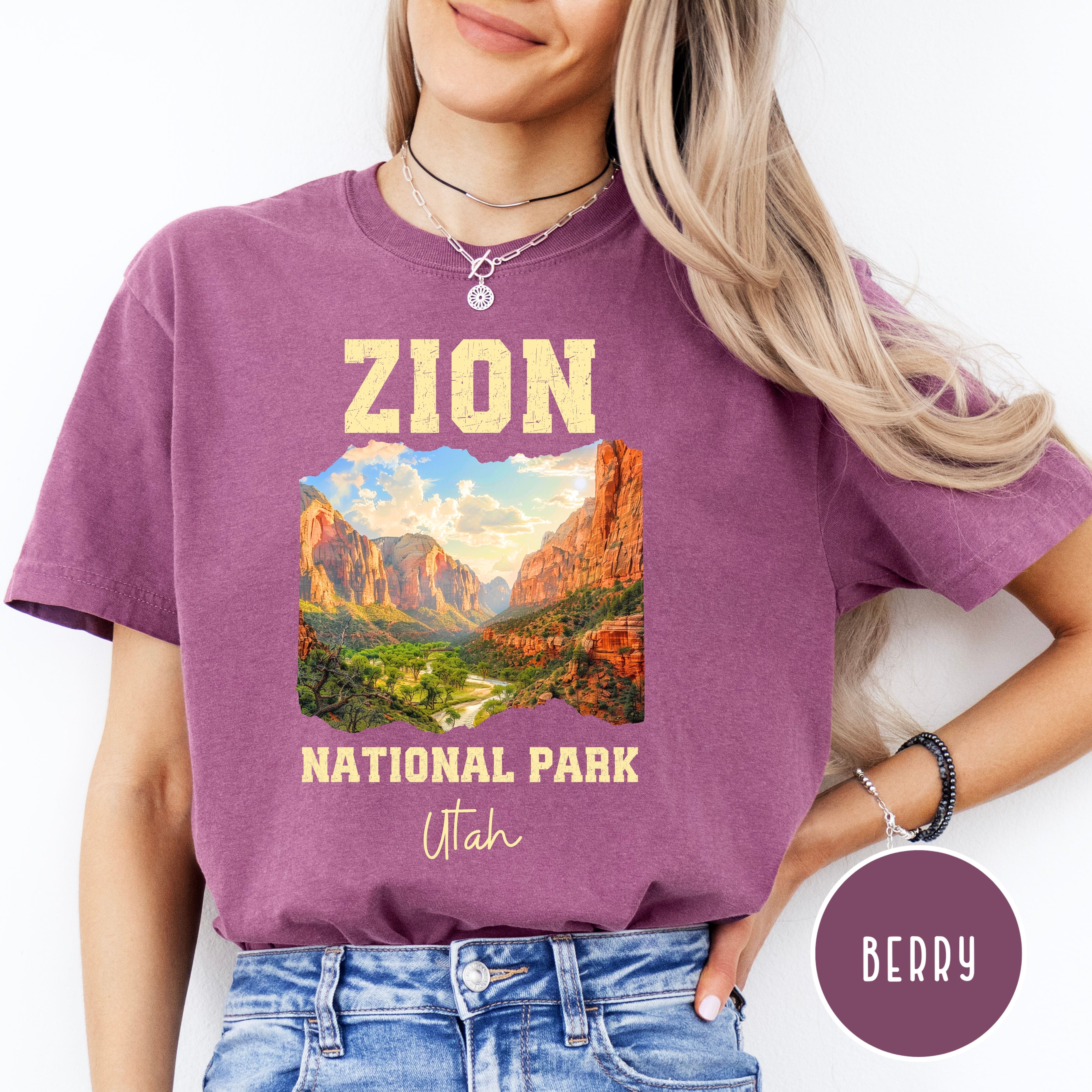Zion National Park Grunge Style Comfort Colors® Tee