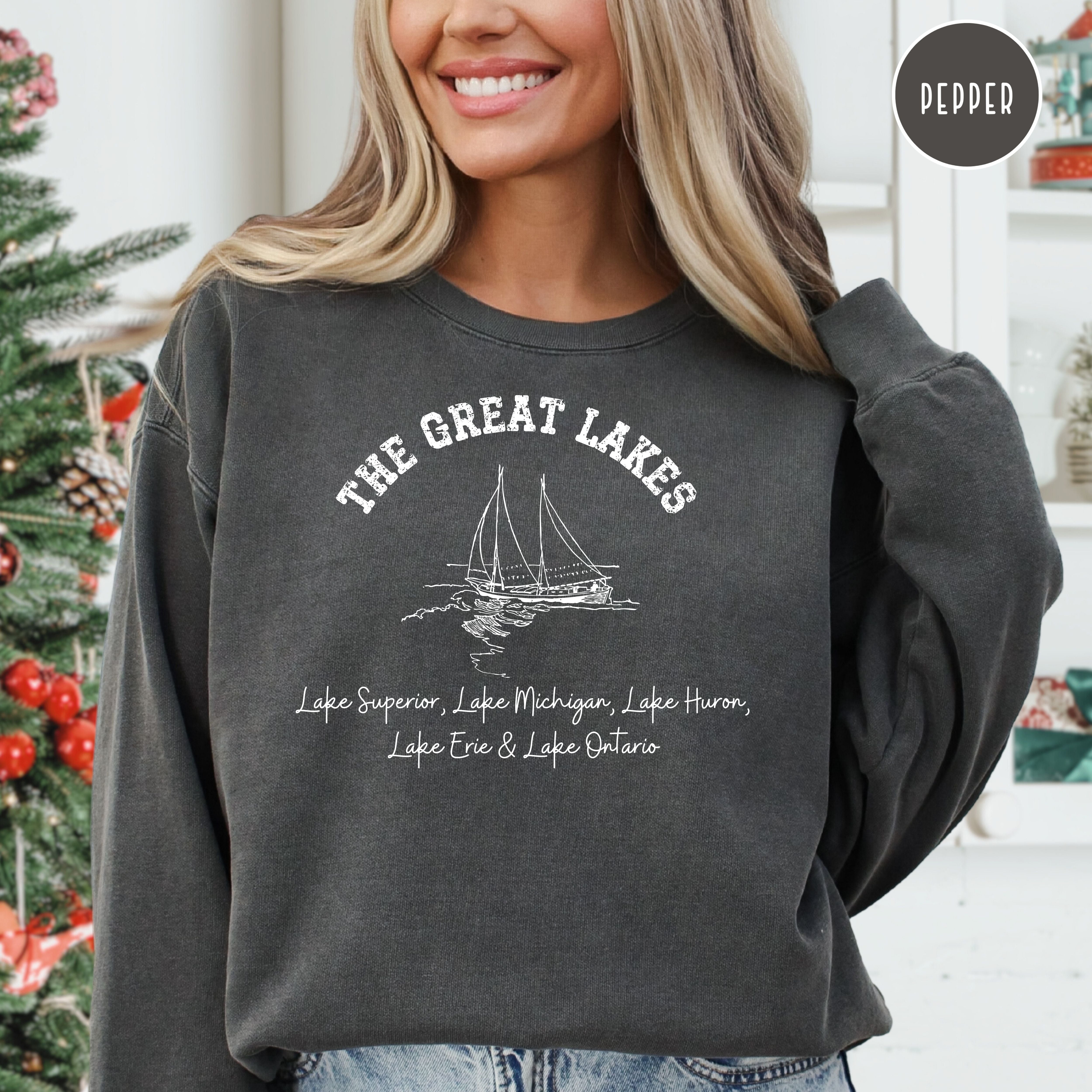 Great Lakes Grunge Style Comfort Colors® Sweatshirt