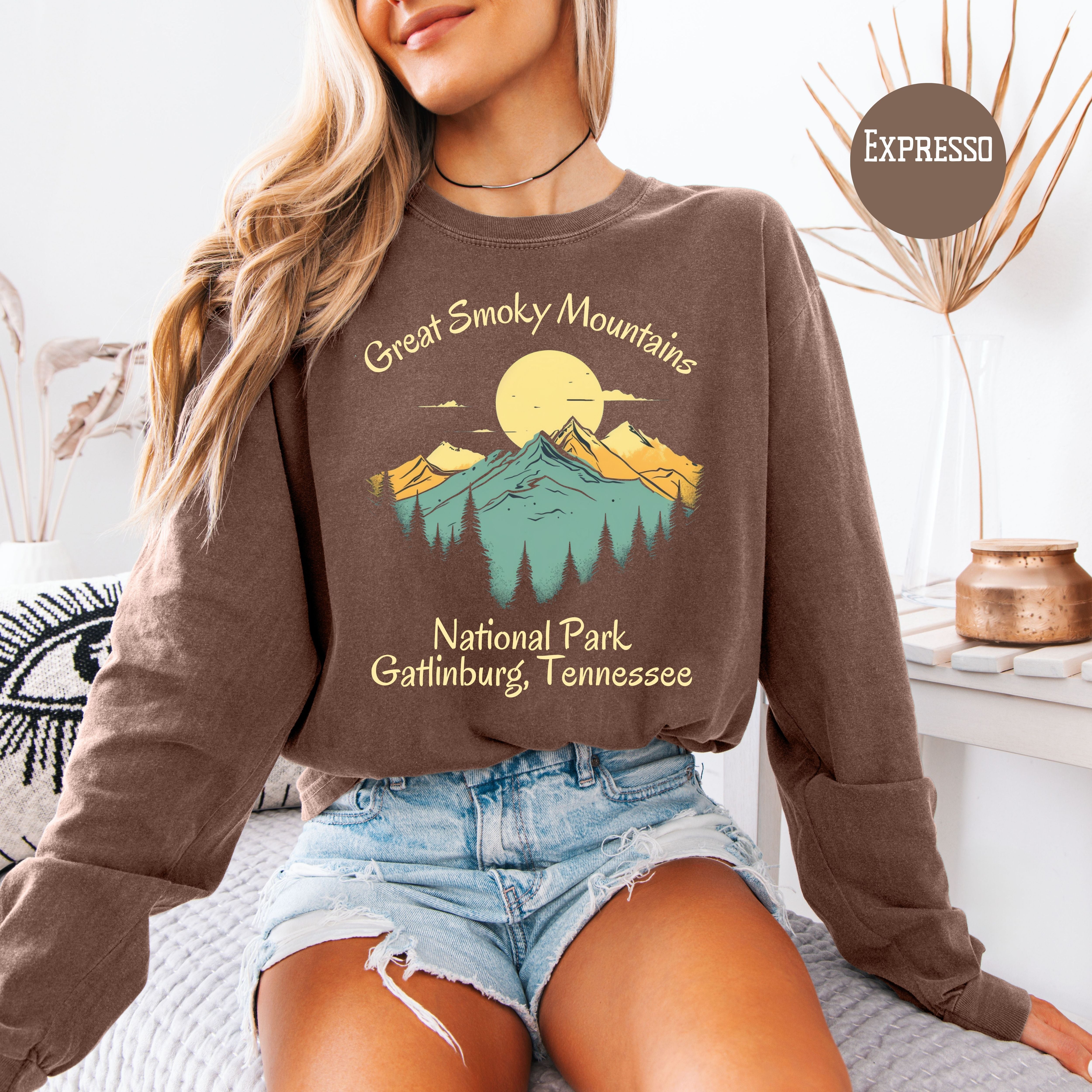 Great Smoky Mountains National Park Comfort Colors Long Sleeve Unisex Tee