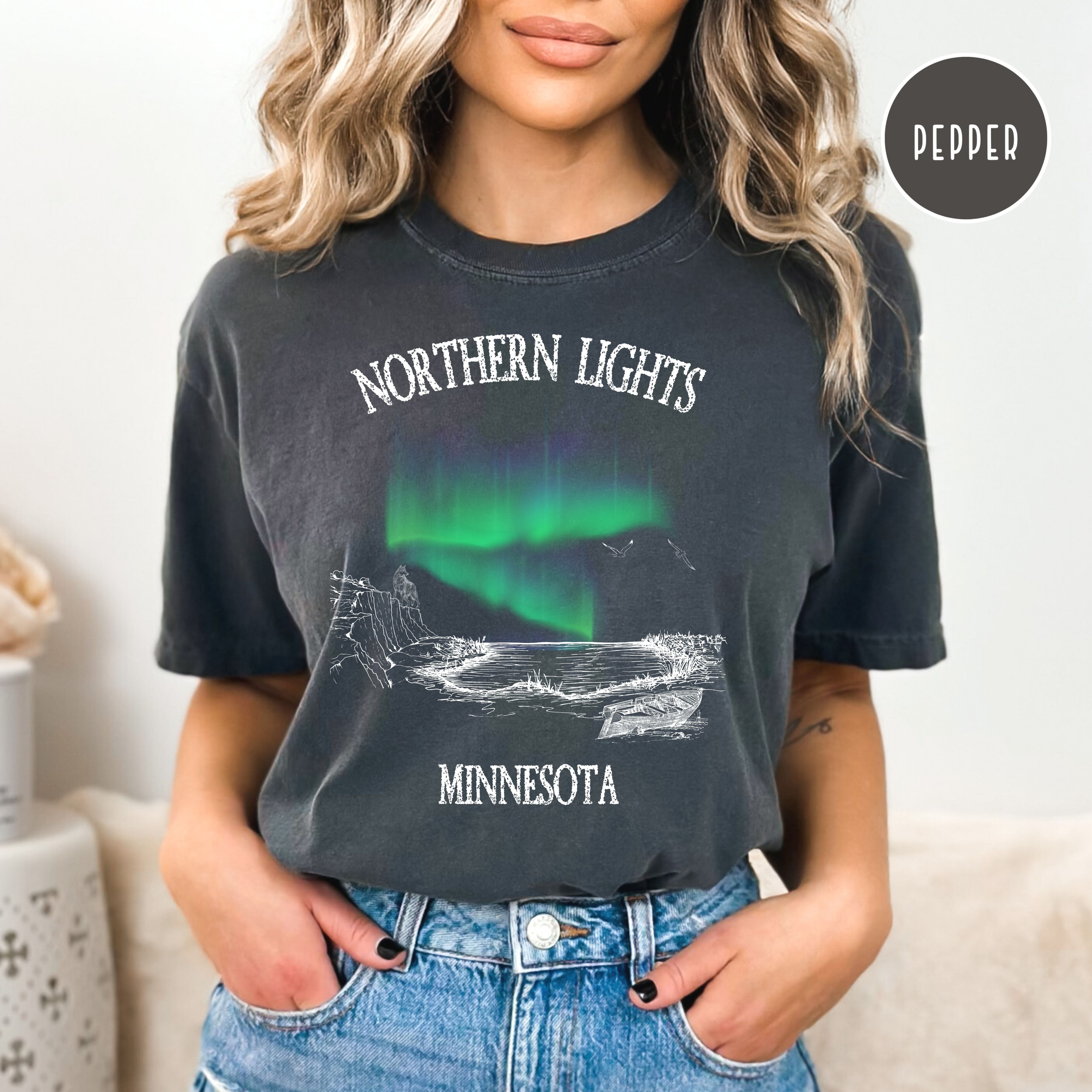 Northern Lights Over Minnesota Comfort Colors® Tee
