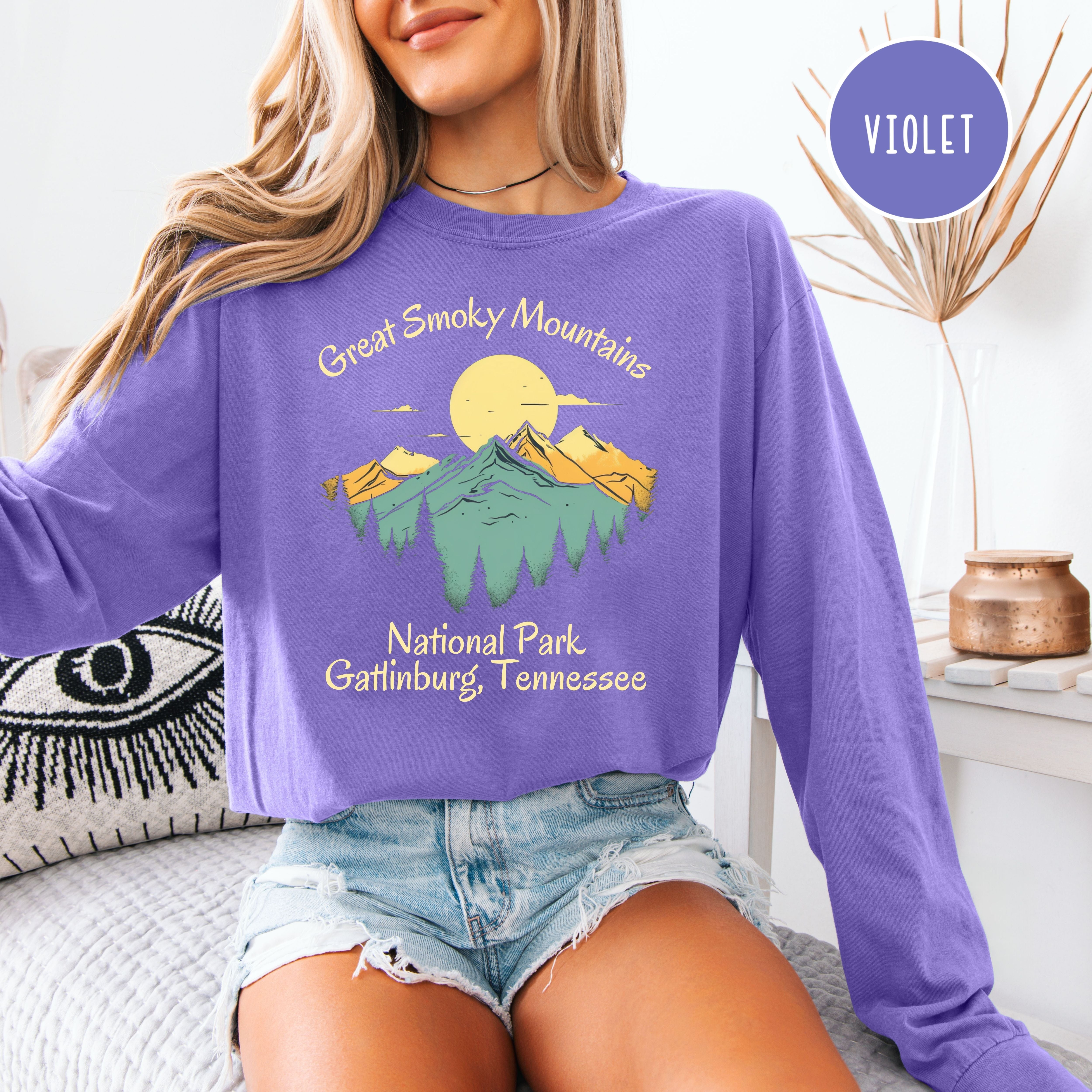 Great Smoky Mountains National Park Comfort Colors Long Sleeve Unisex Tee