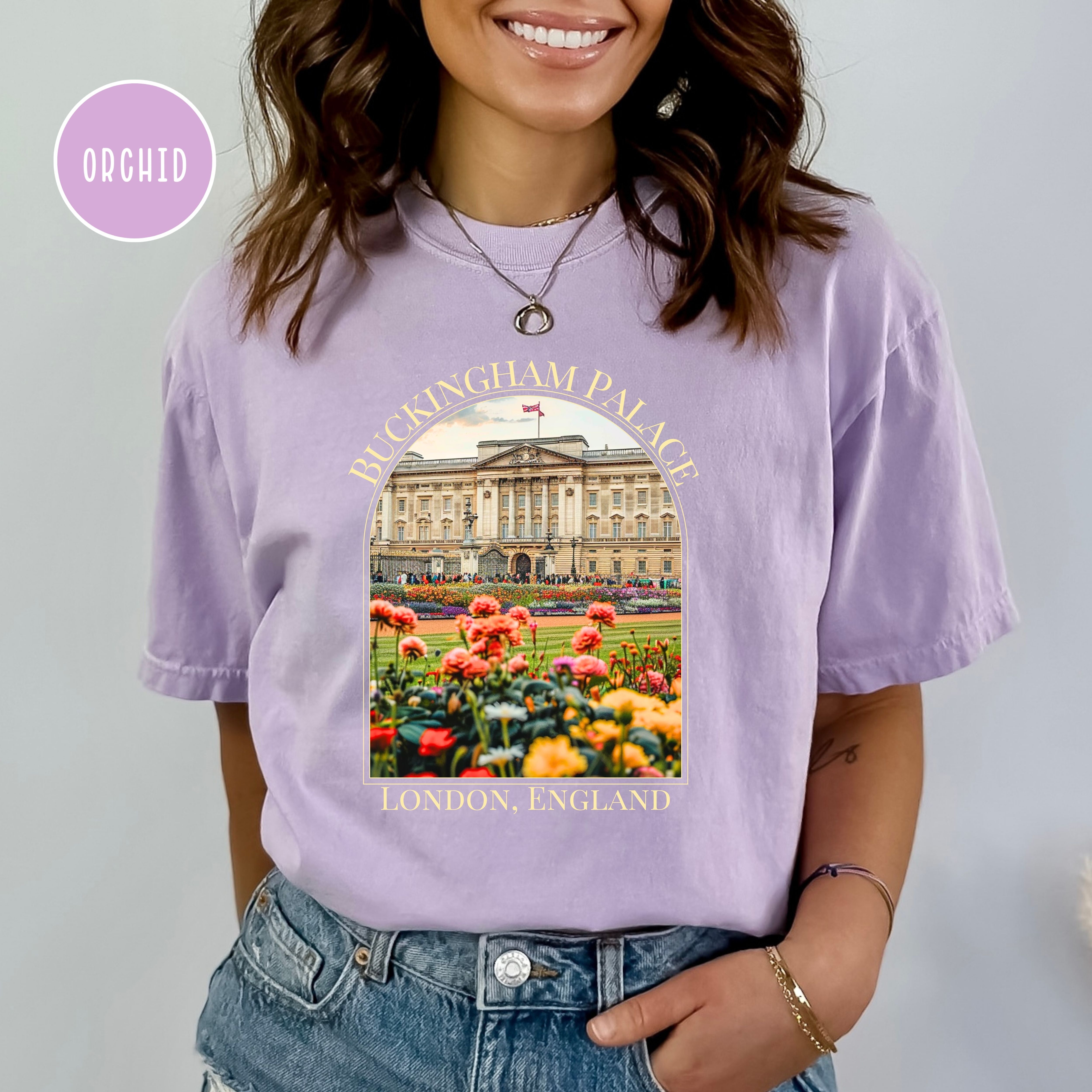 Buckingham Palace London England Comfort Colors® Tee