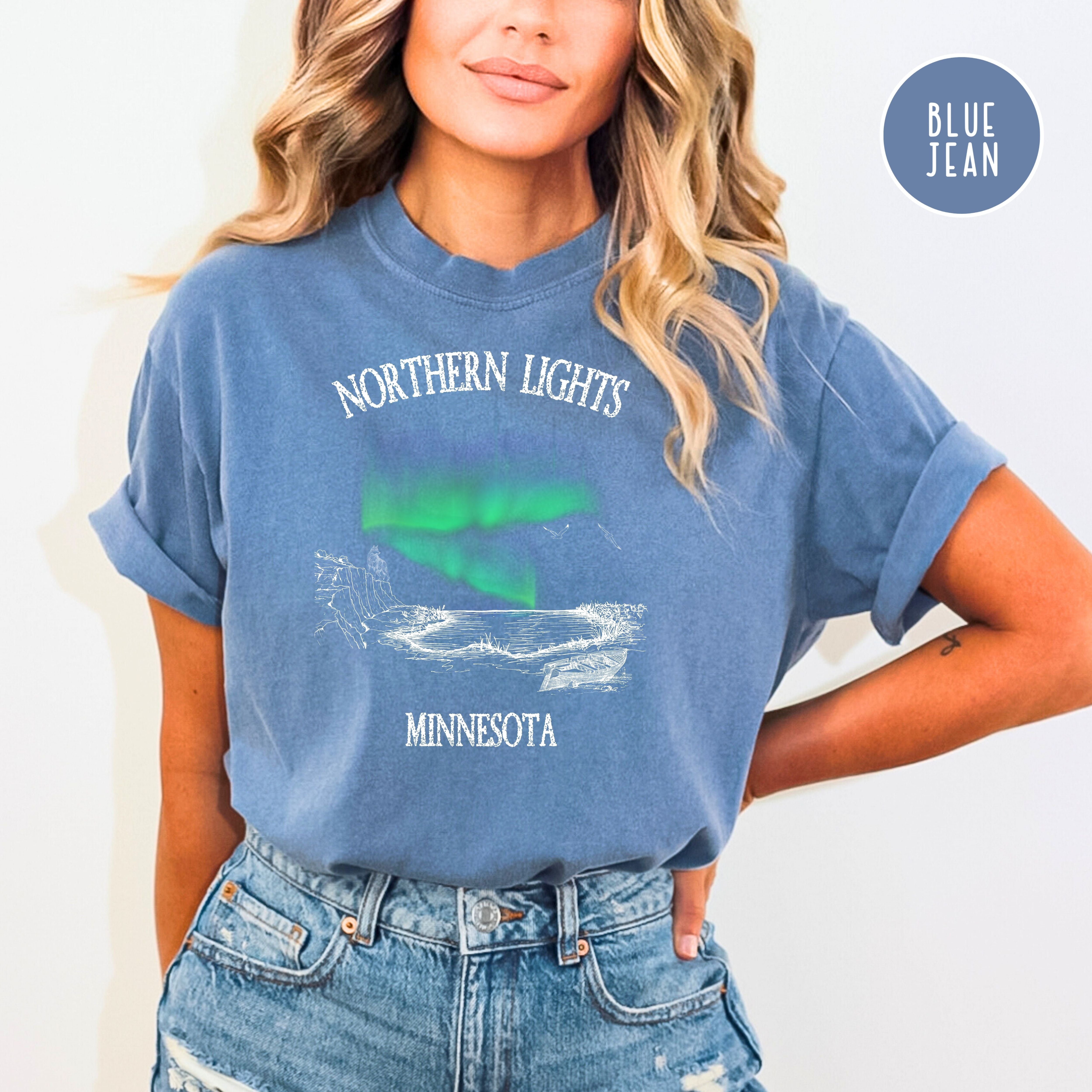 Northern Lights Over Minnesota Comfort Colors® Tee