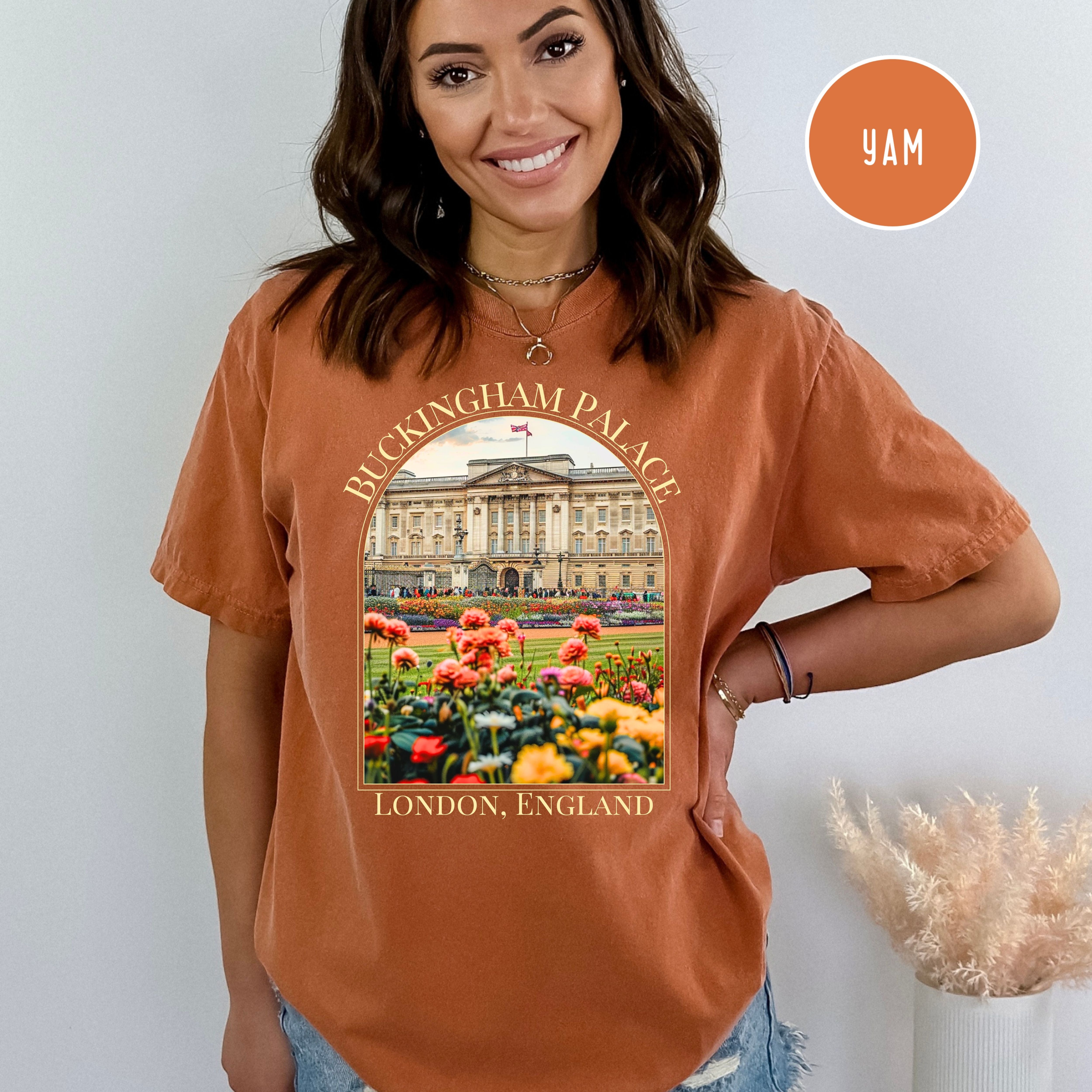 Buckingham Palace London England Comfort Colors® Tee