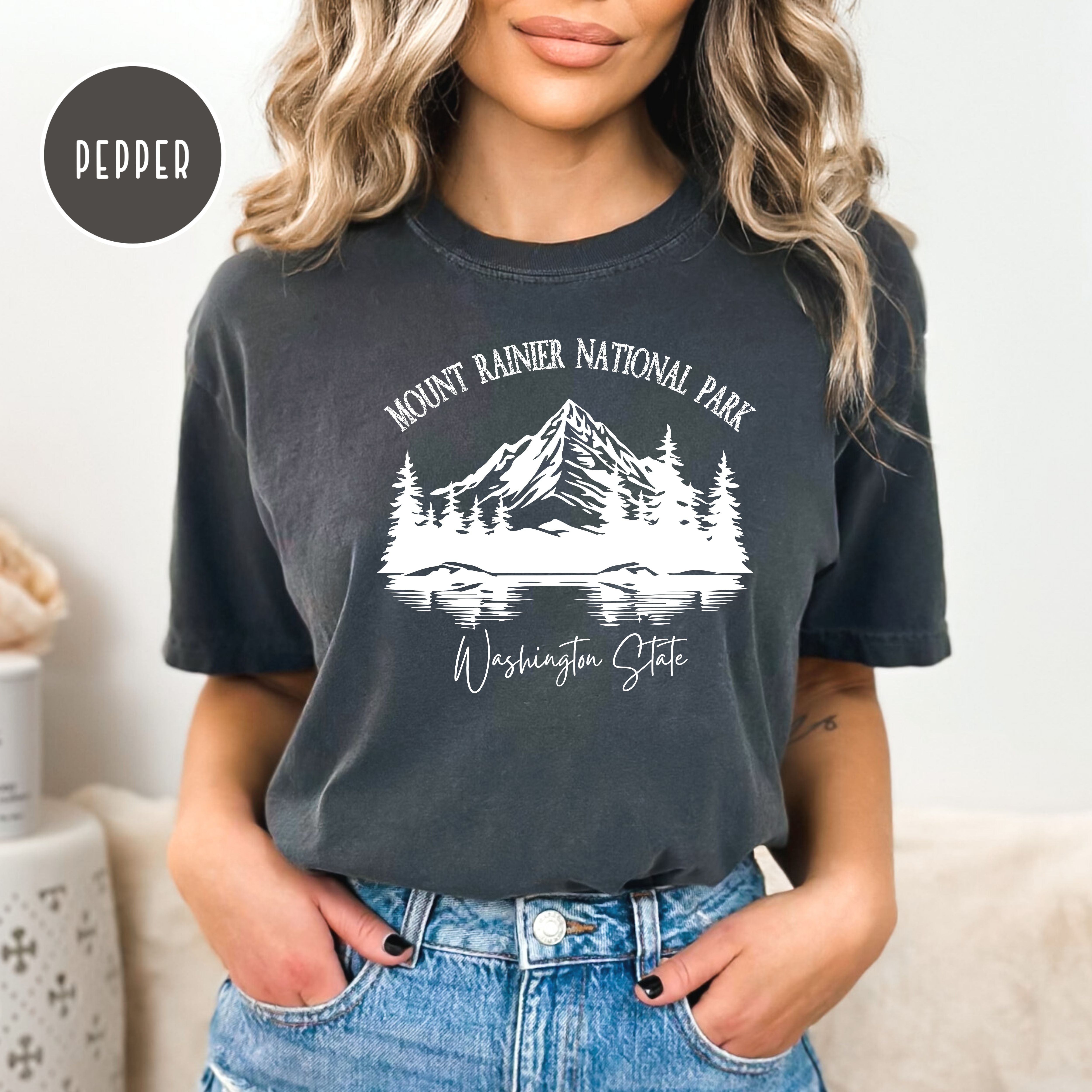 Mount Rainer National Park Comfort Colors® Tee