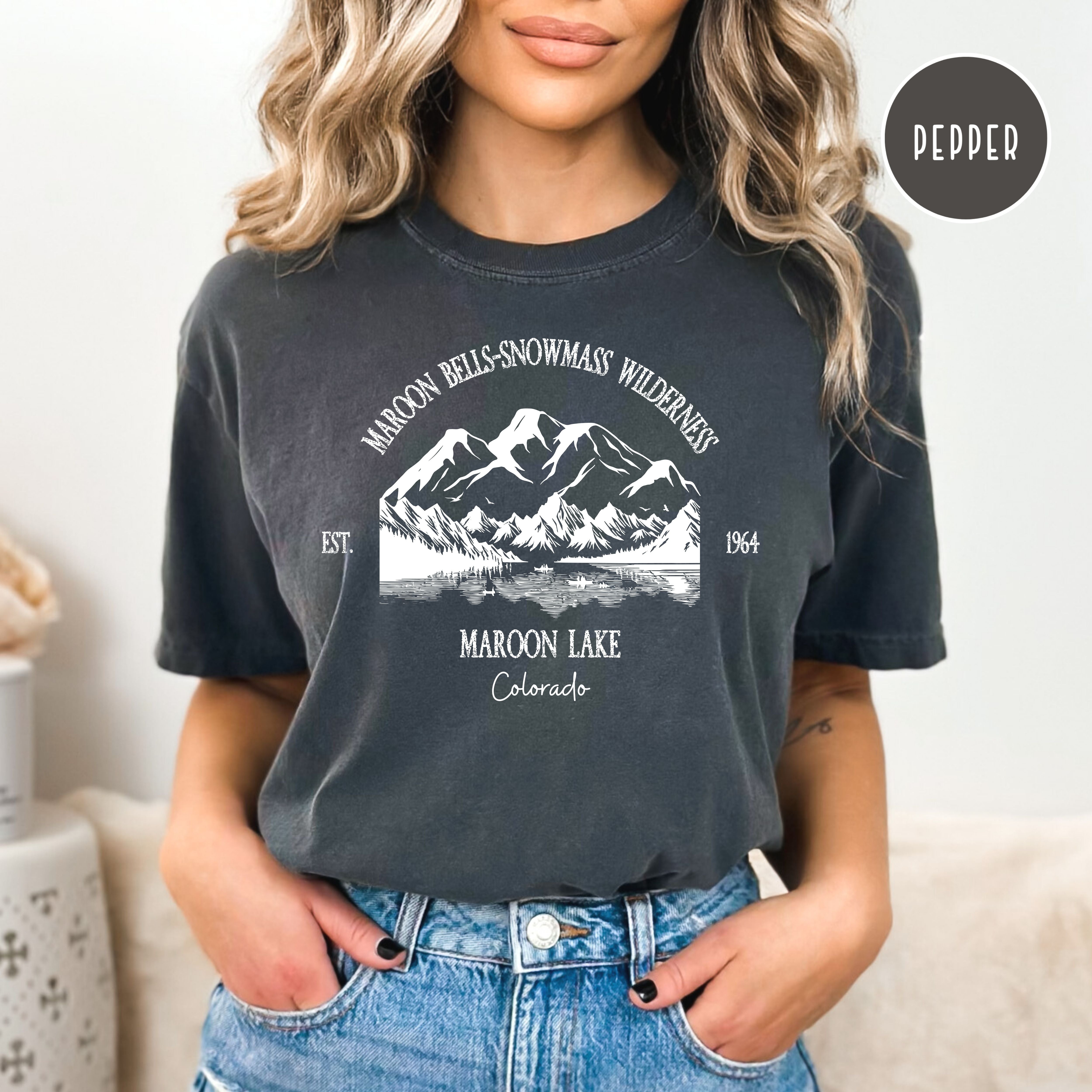 Maroon Bells-Snowmass Wilderness Maroon Lake Comfort Colors® Tee