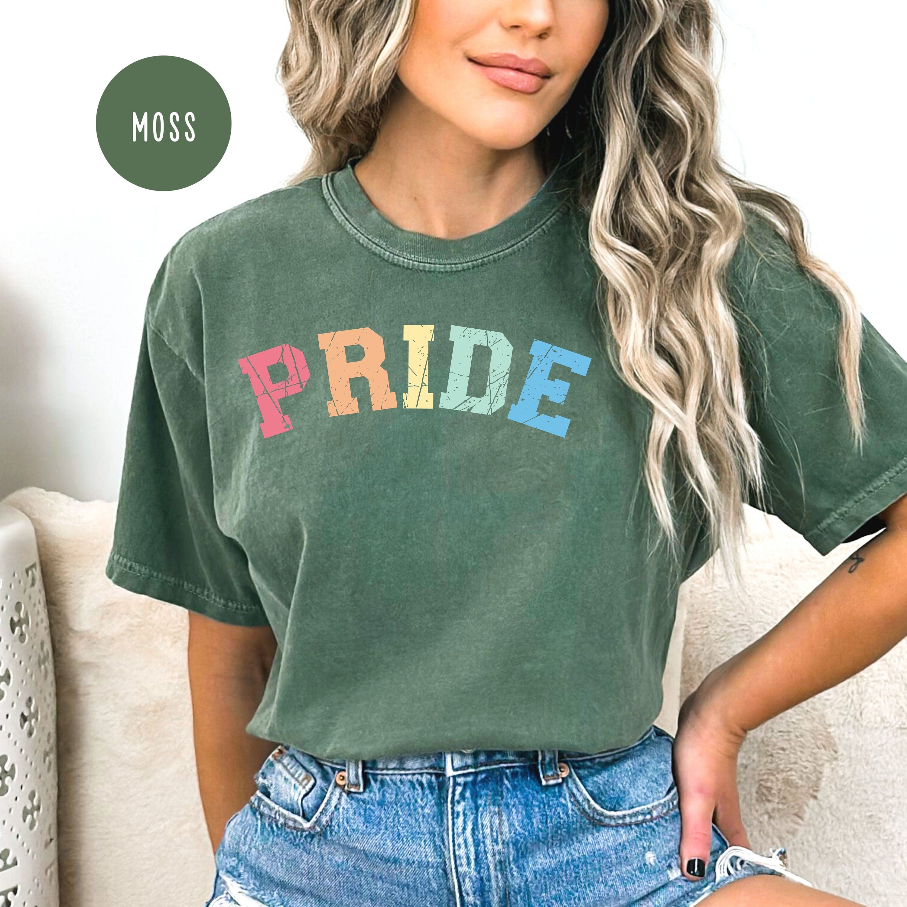 Pride Rainbow Colors Grunge Style Comfort Colors® Tee