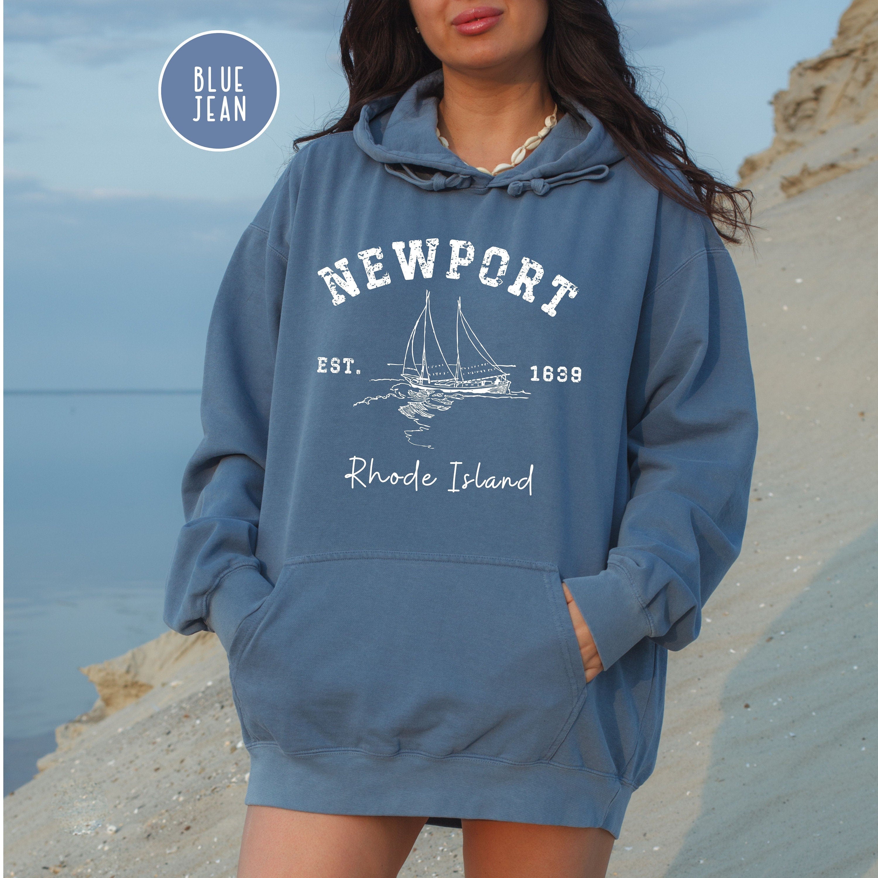 Newport Rhode Island Comfort Colors® Pullover Hoodie