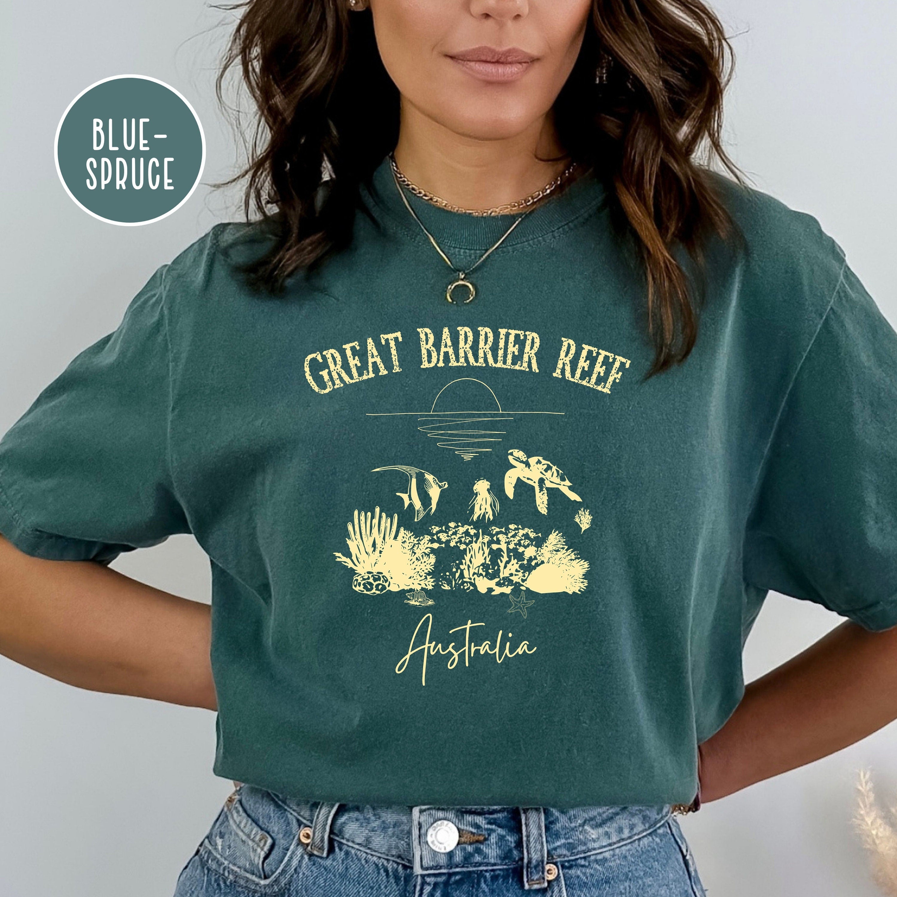 Great Barrier Reef Grunge Style Comfort Colors® Tee