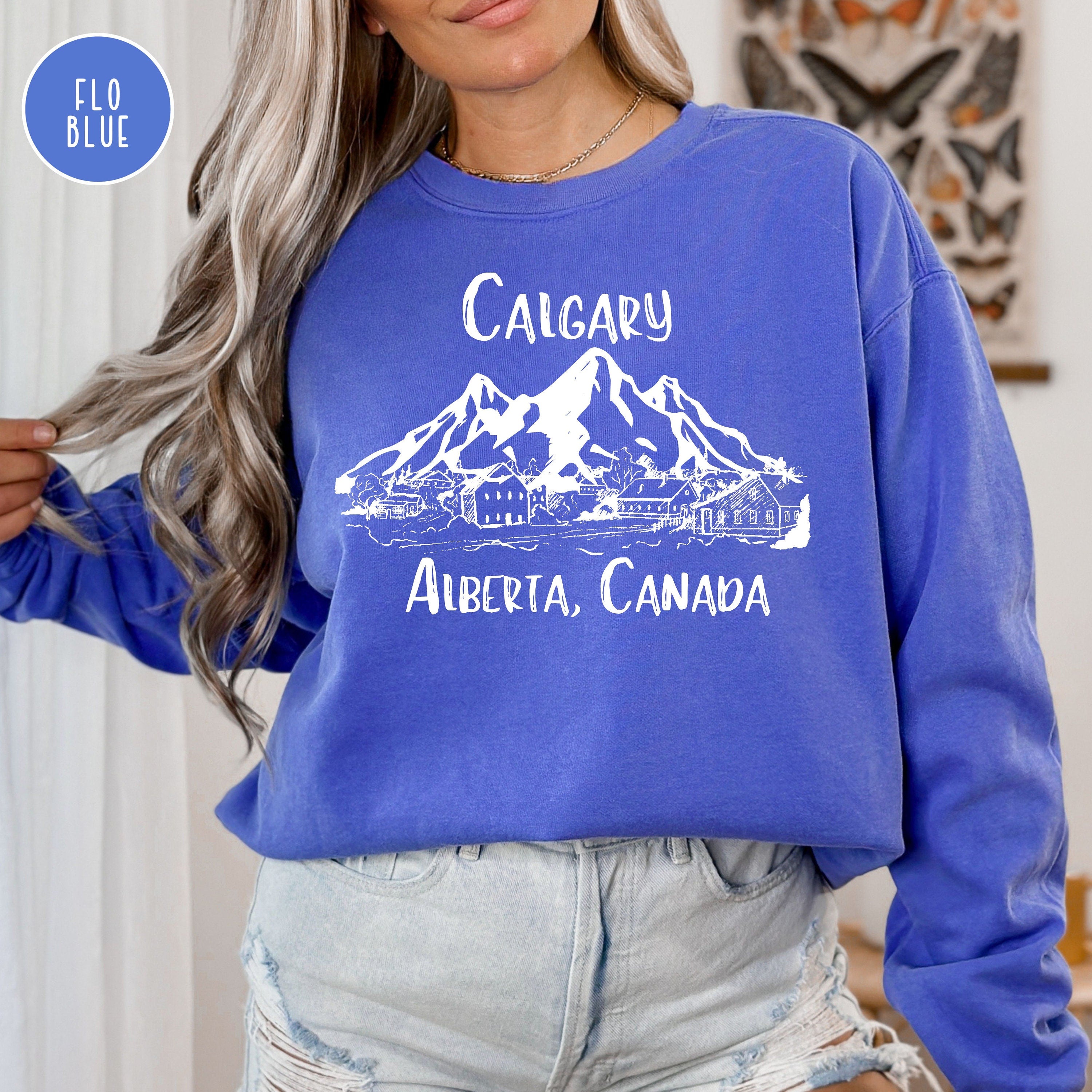 Calgary Canada Grunge Style Comfort Colors® Sweatshirt