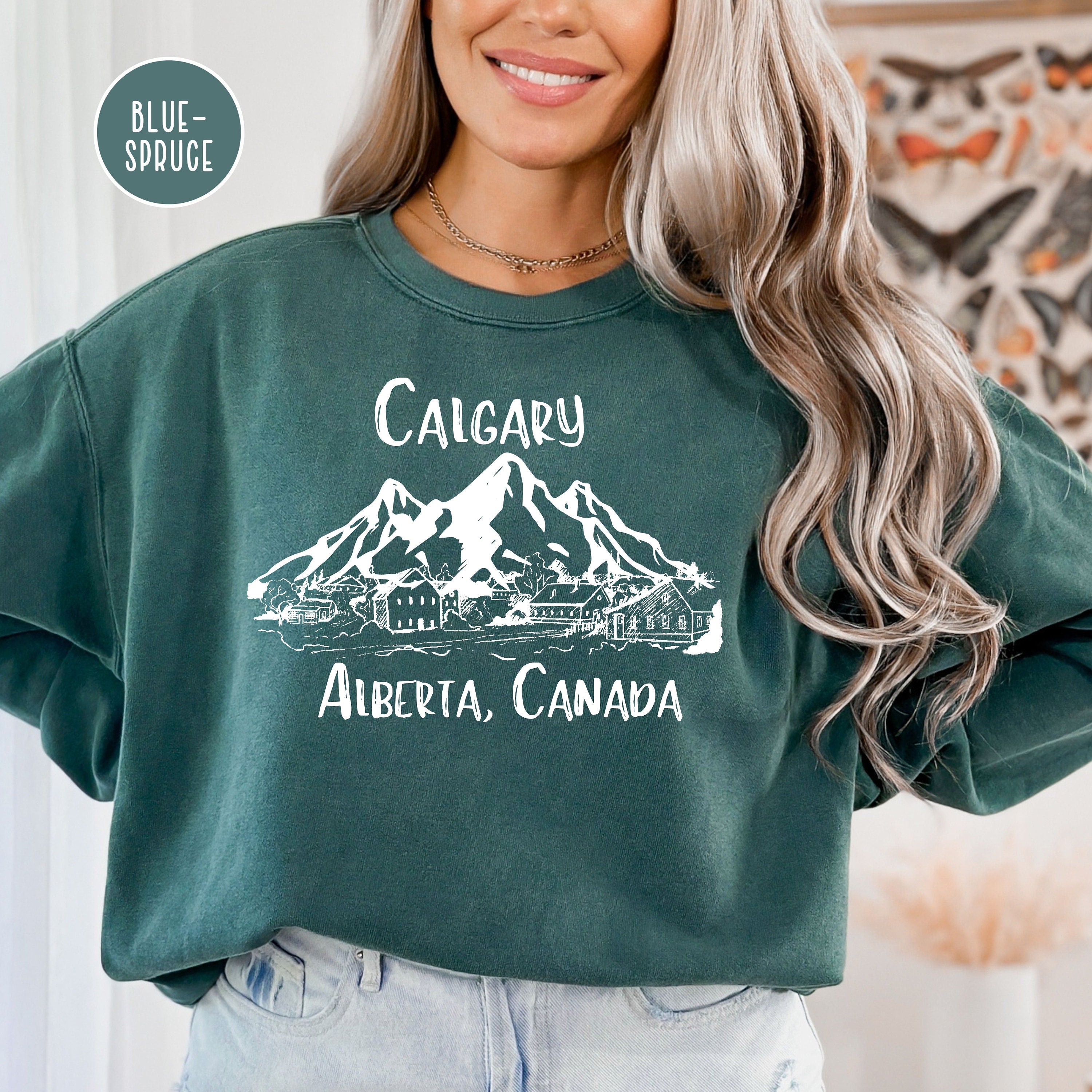 Calgary Canada Grunge Style Comfort Colors® Sweatshirt