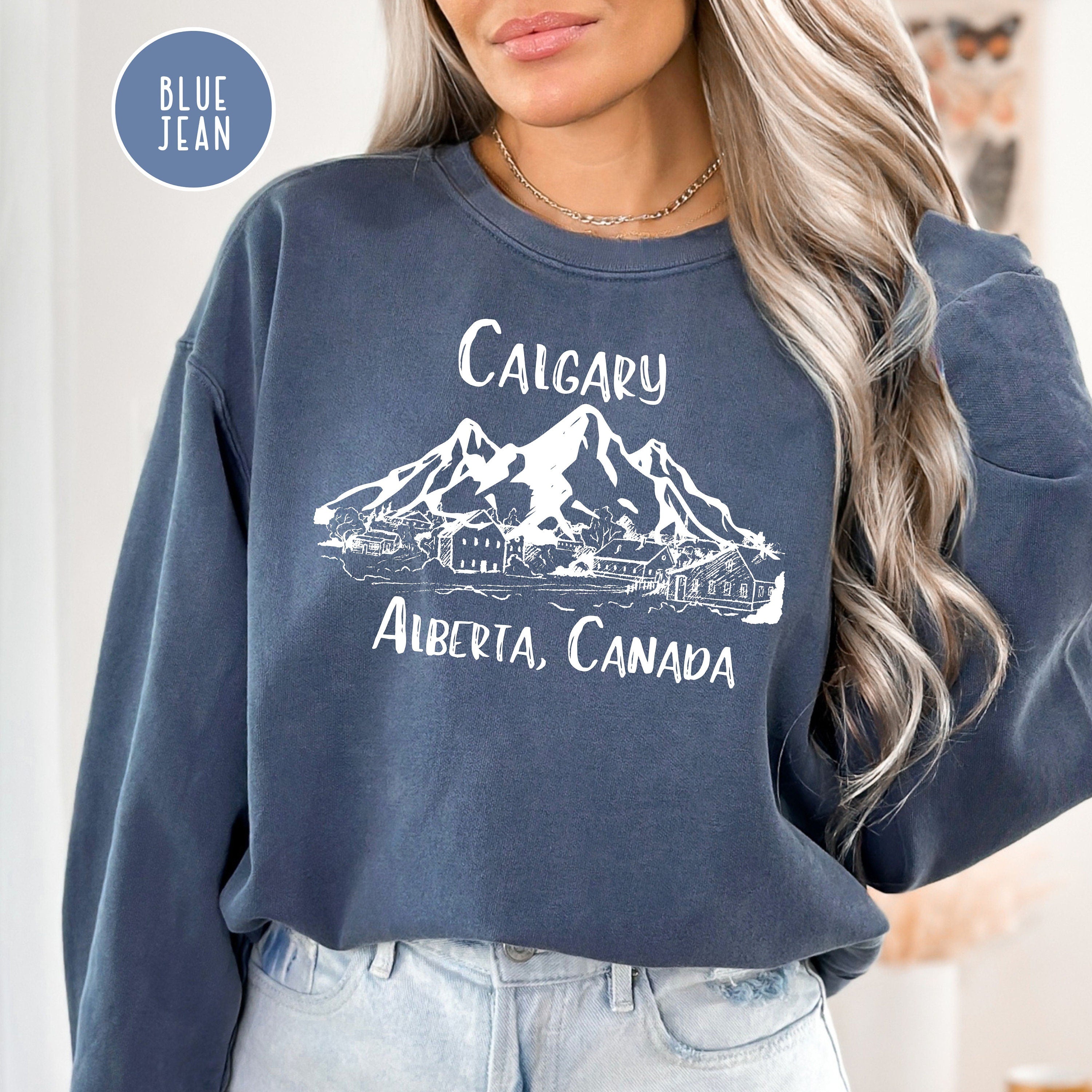 Calgary Canada Grunge Style Comfort Colors® Sweatshirt