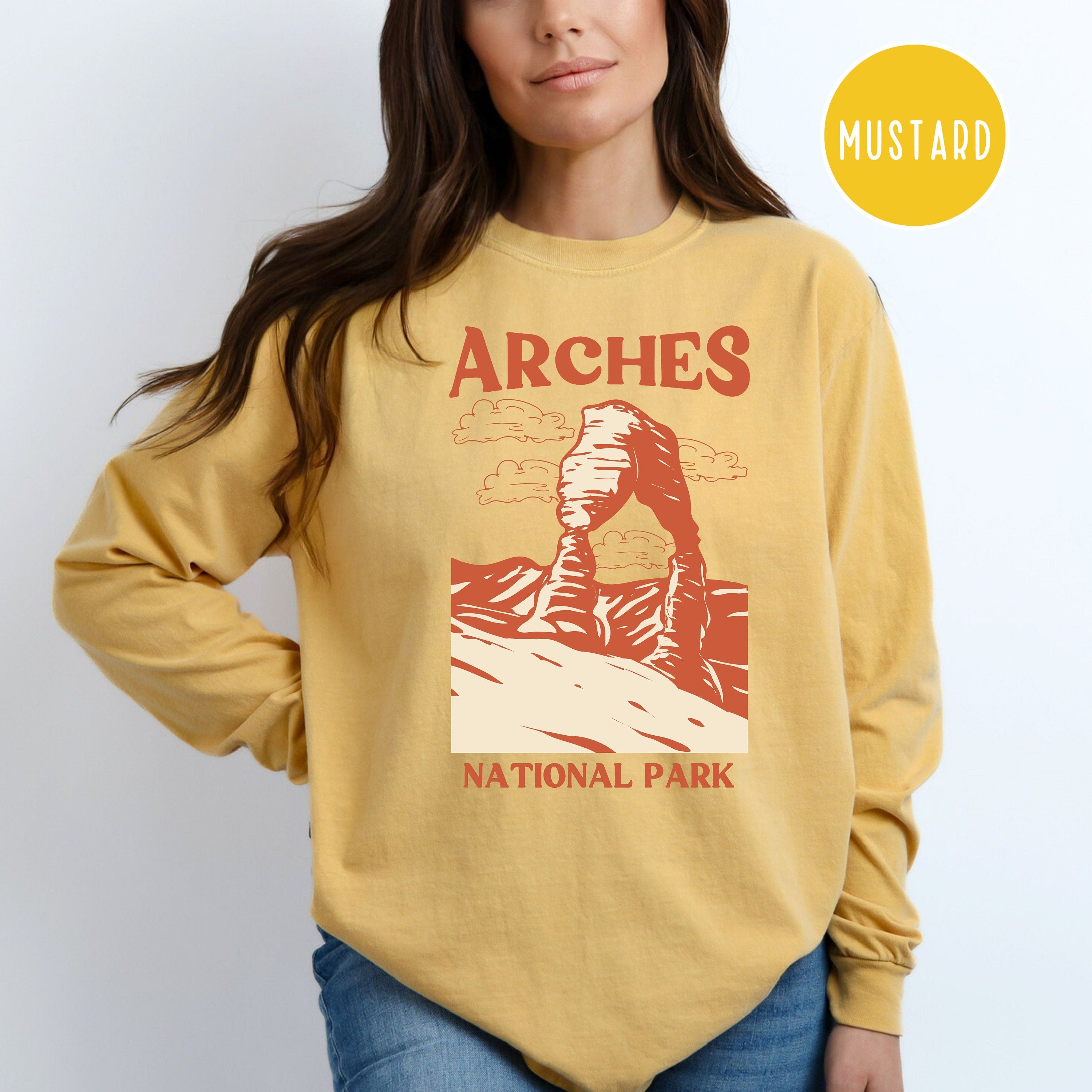 Arches National Park Delicate Arch Comfort Colors® Long Sleeve Tee Shirt