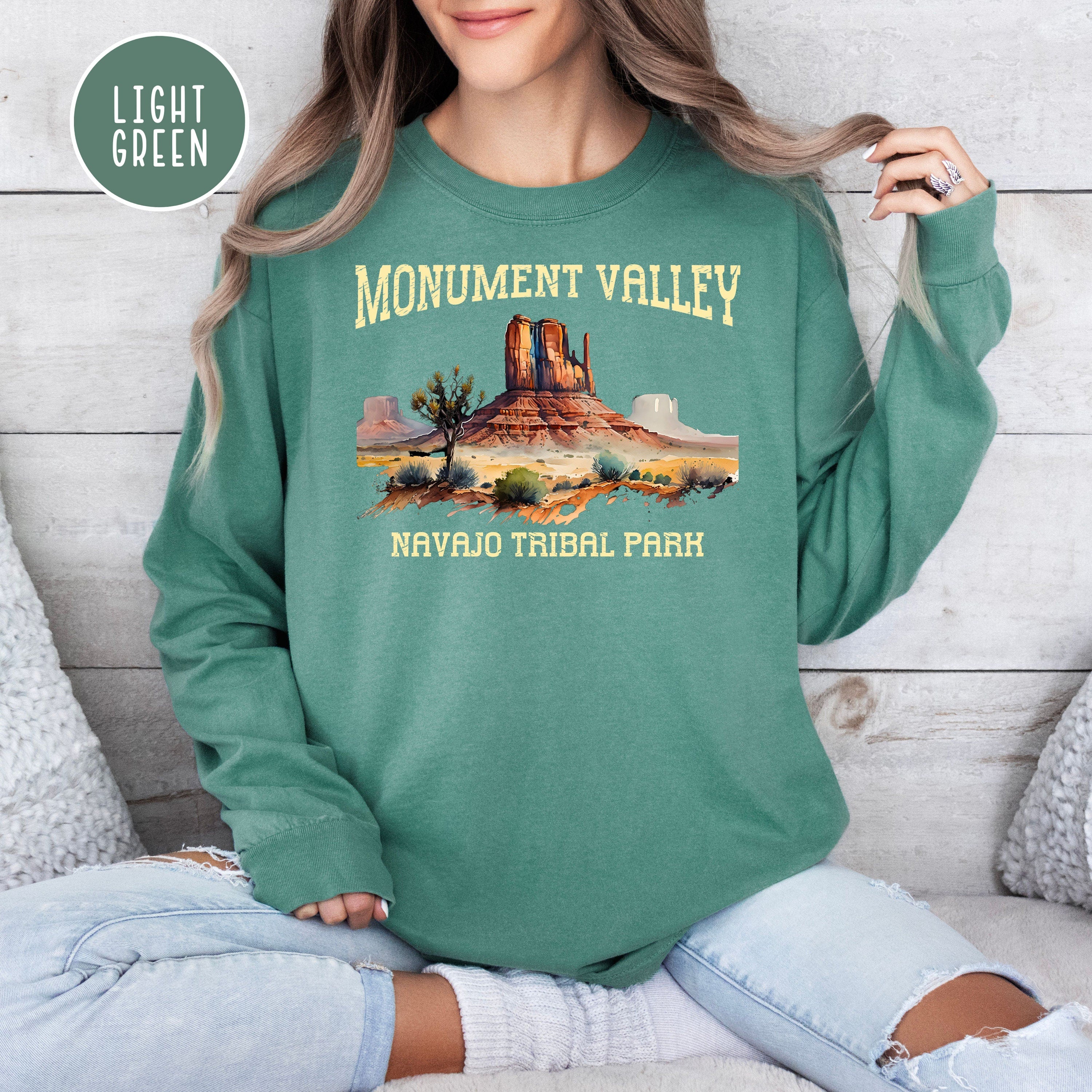 Monument Valley National Park Arizonia Comfort Colors® Long Sleeve Tee