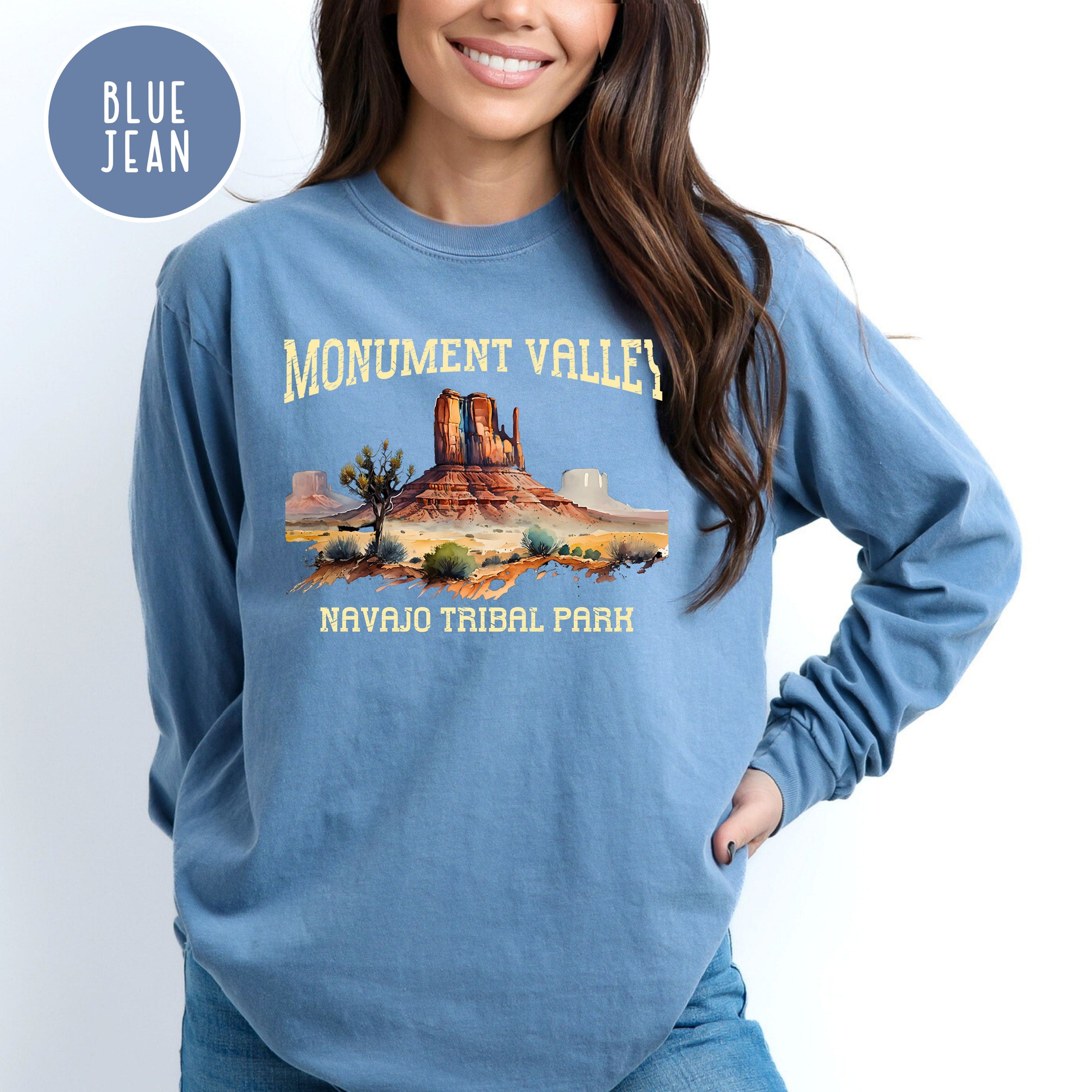 Monument Valley National Park Arizonia Comfort Colors® Long Sleeve Tee