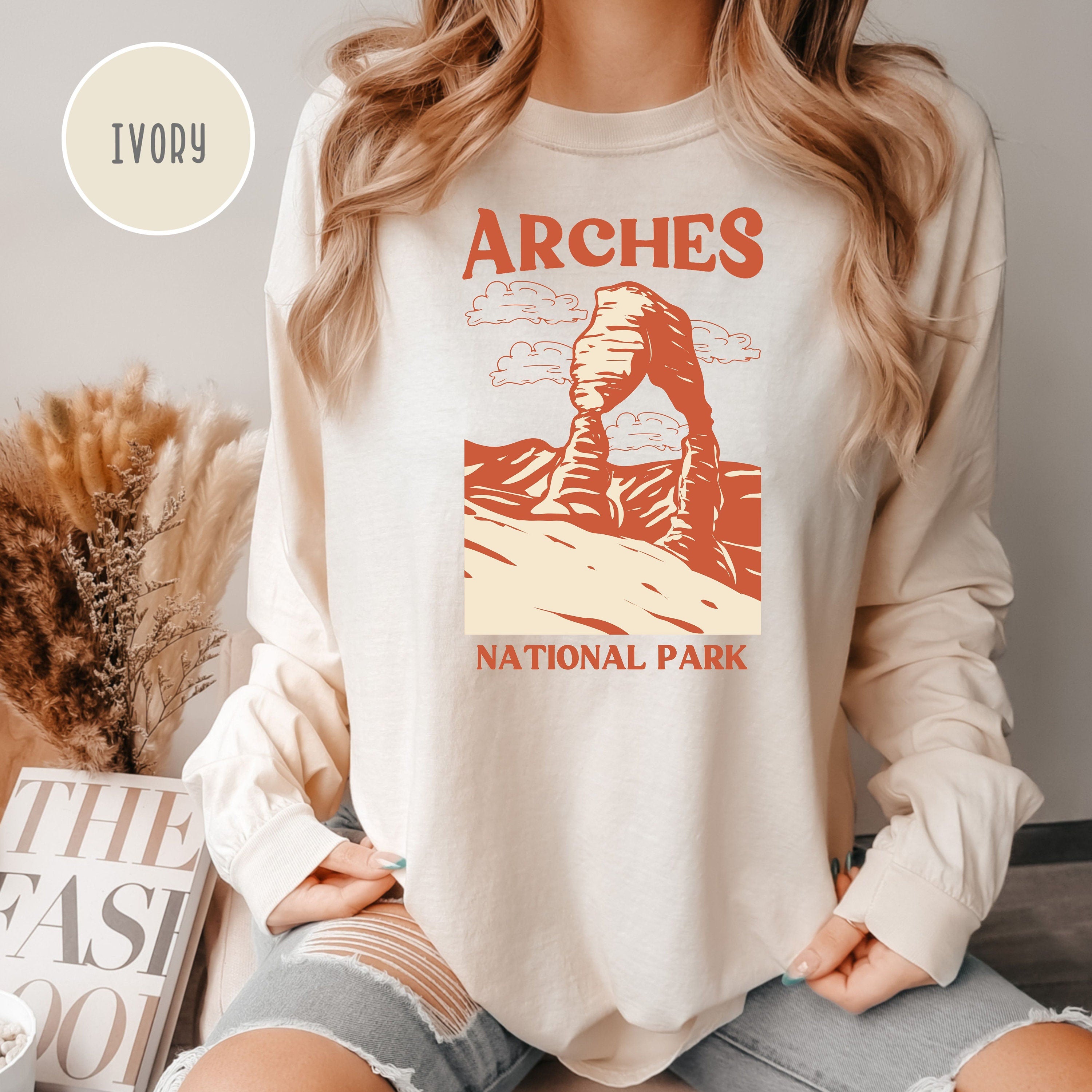 Arches National Park Delicate Arch Comfort Colors® Long Sleeve Tee Shirt