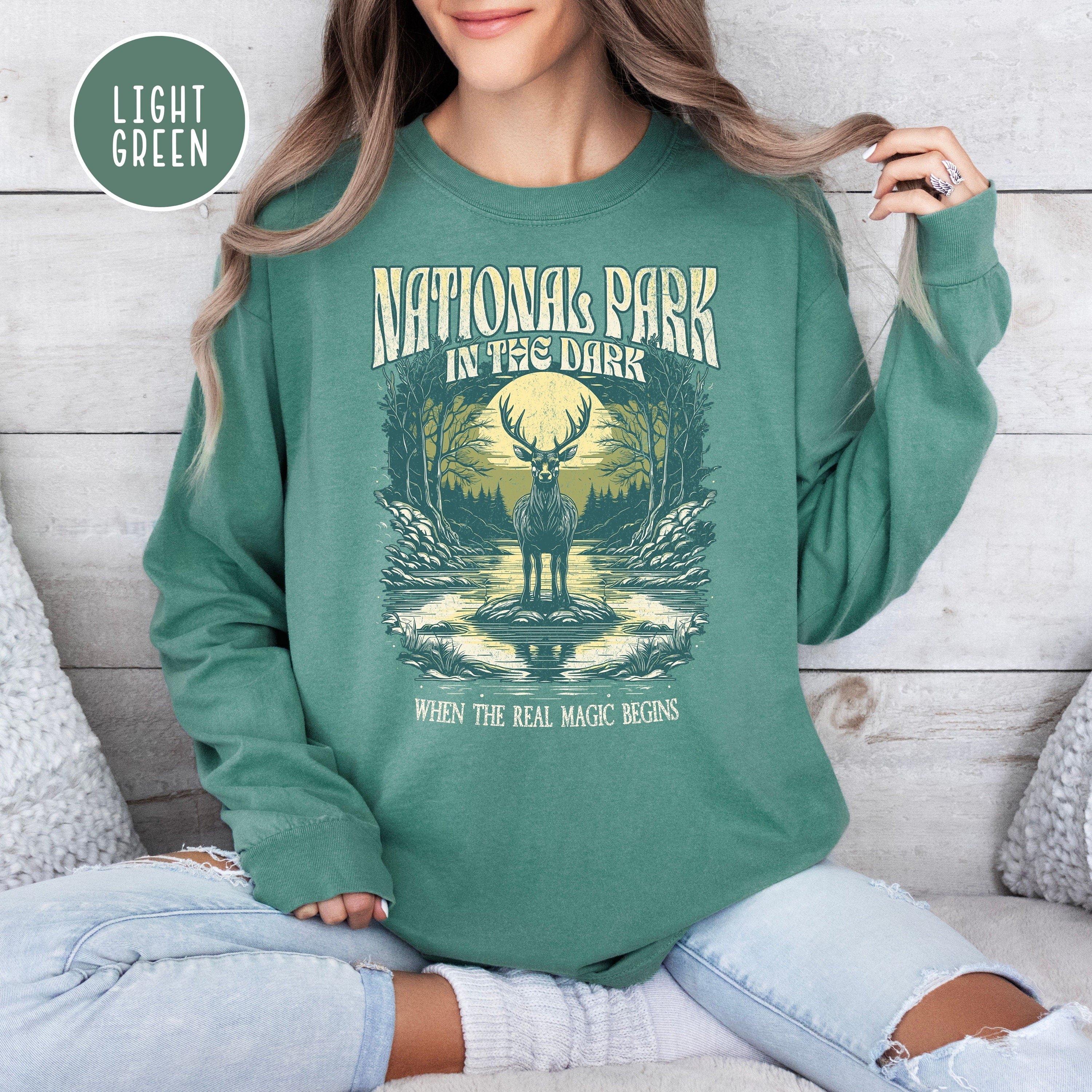 National Park In The Dark Grunge Style Comfort Colors® Long Sleeve Tee