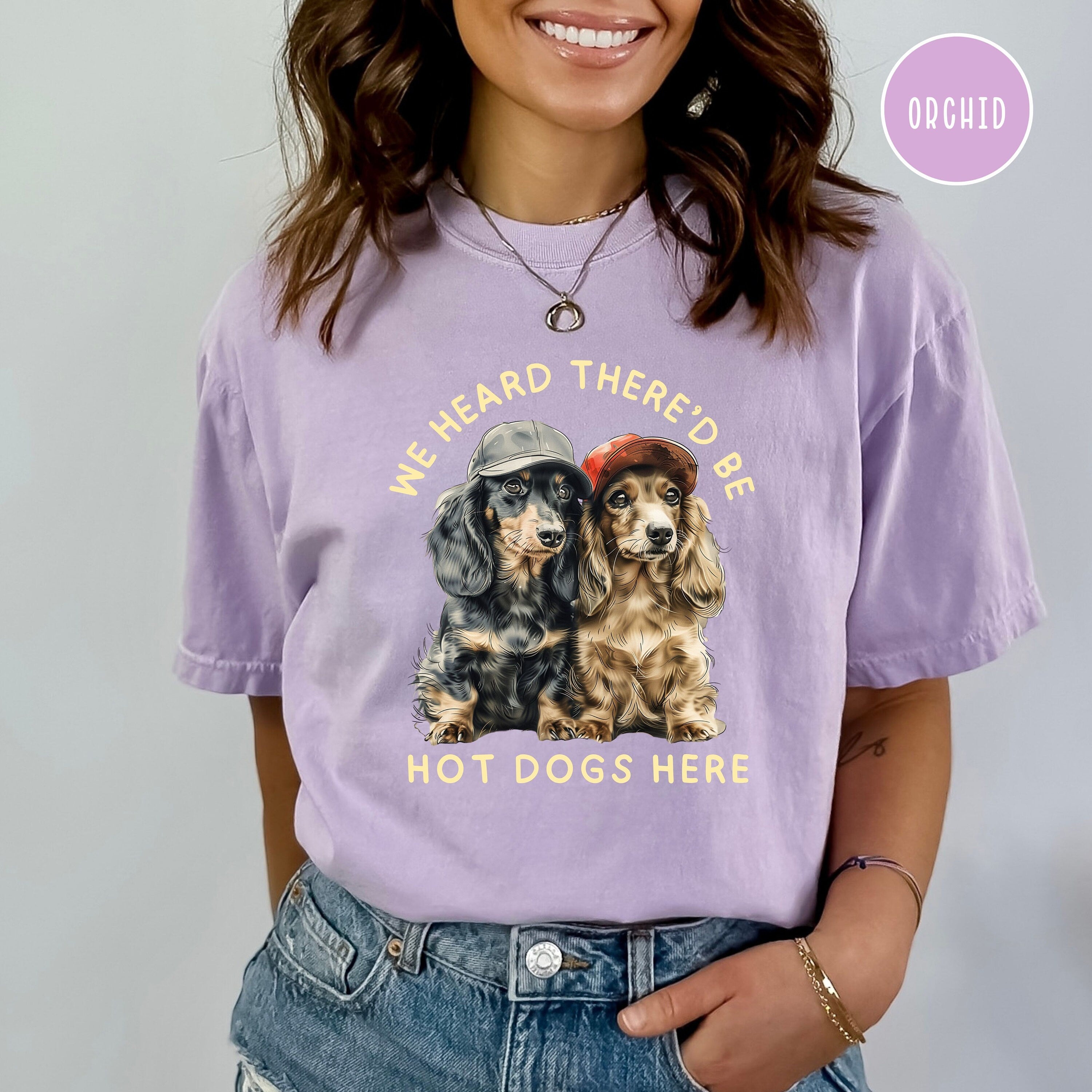 Dachshund Mom Comfort Colors® Tee