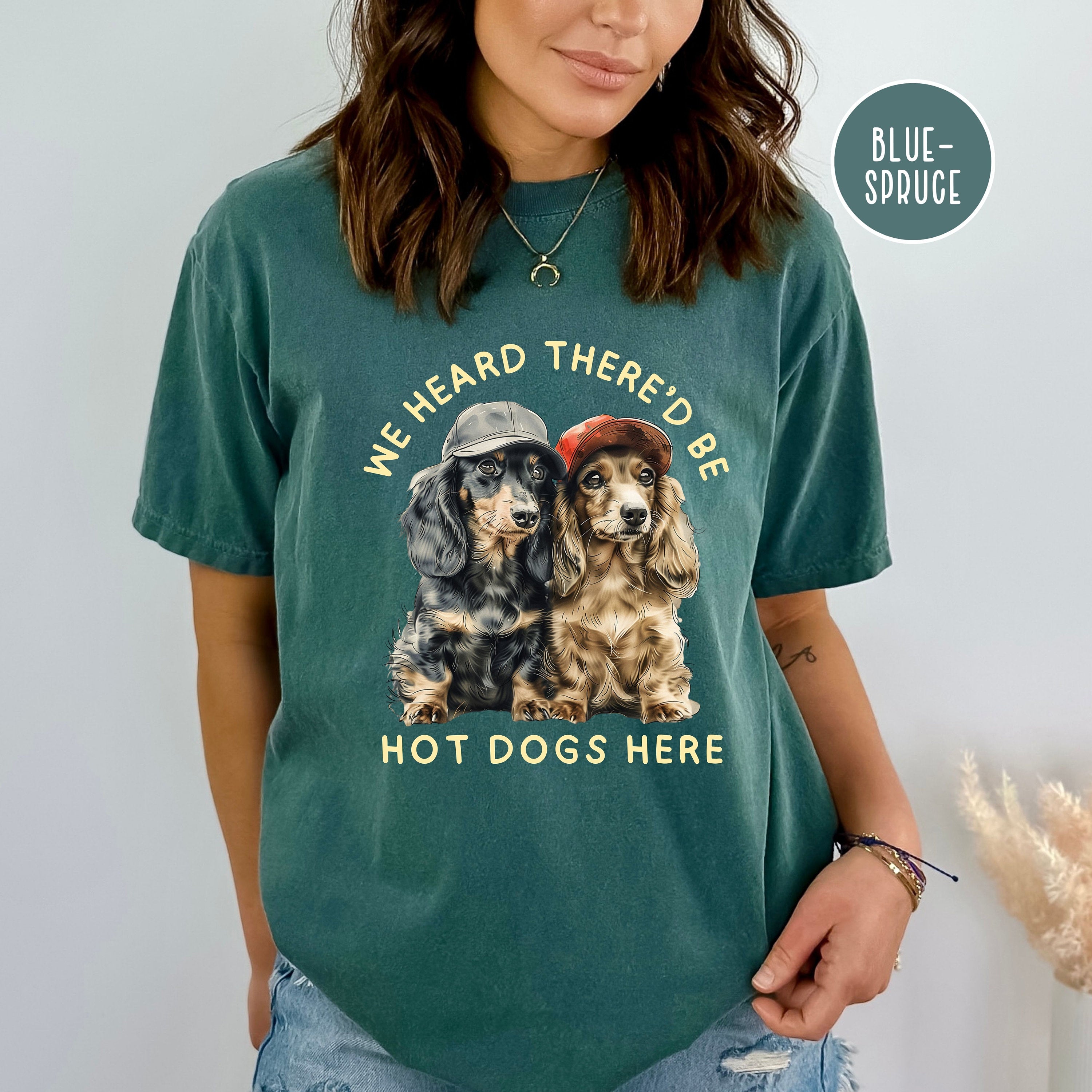 Dachshund Mom Comfort Colors® Tee