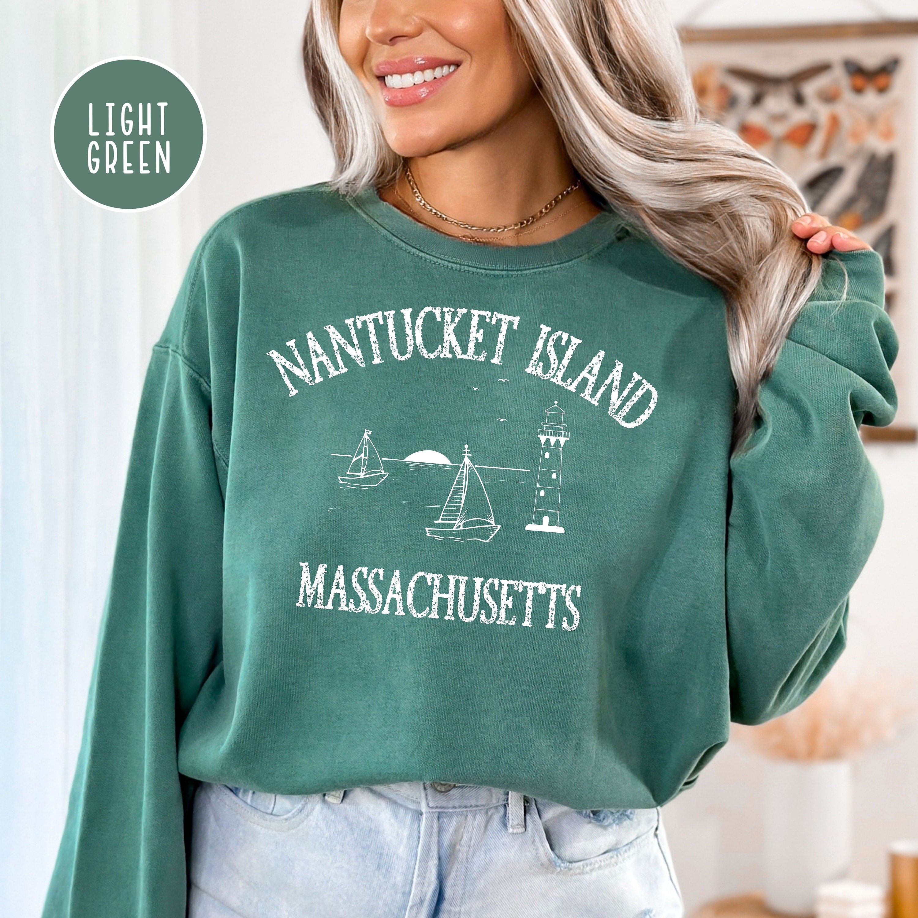 Nantucket Island Grunge Style Comfort Colors® Sweatshirt