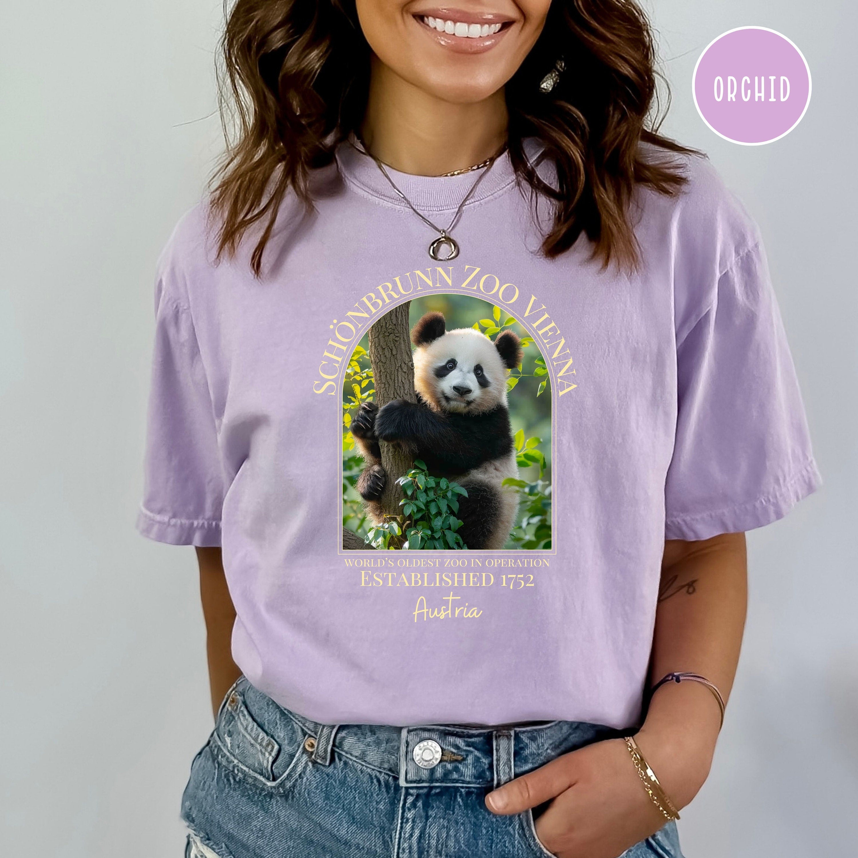 Vienna Zoo Panda Exhibit Comfort Colors T-Shirt