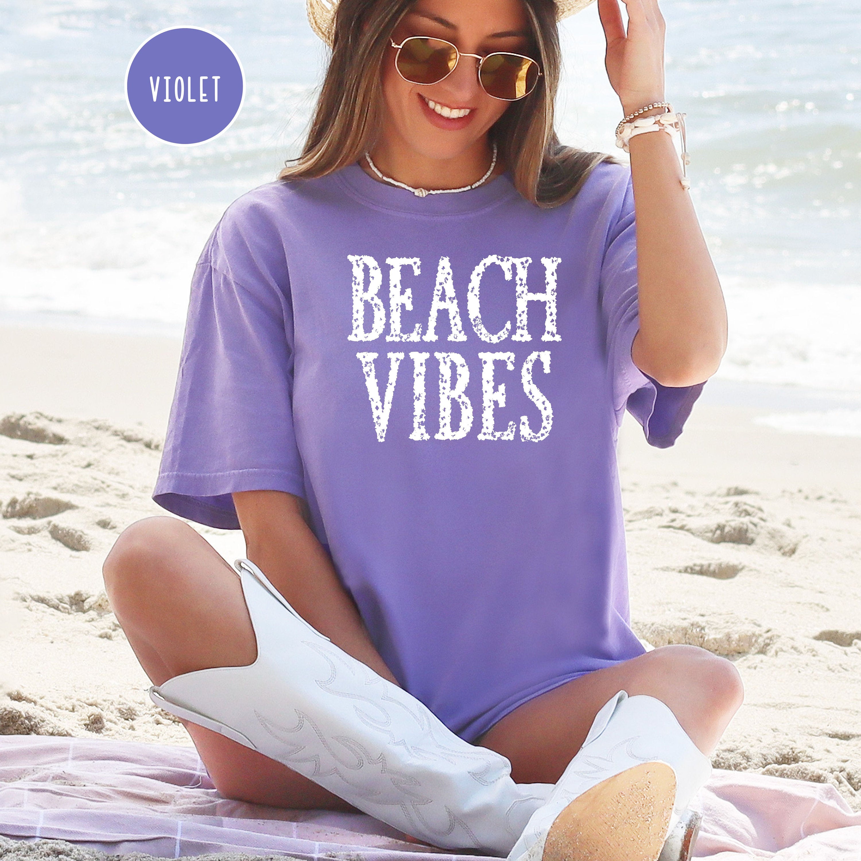 Beach Vibes Grunge Style Comfort Colors® Beach Tee